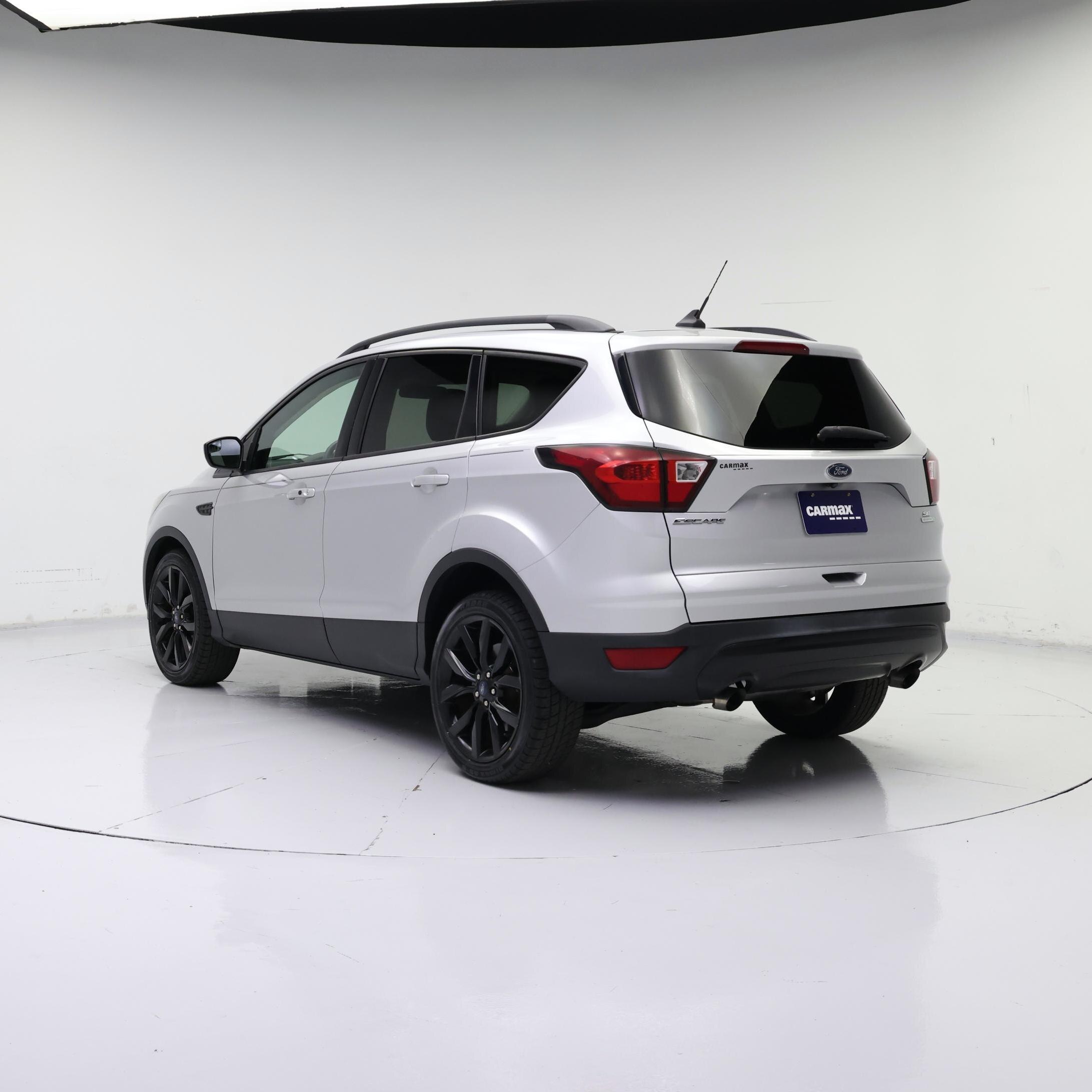 Thumbnail: 2019 Ford Escape - 2