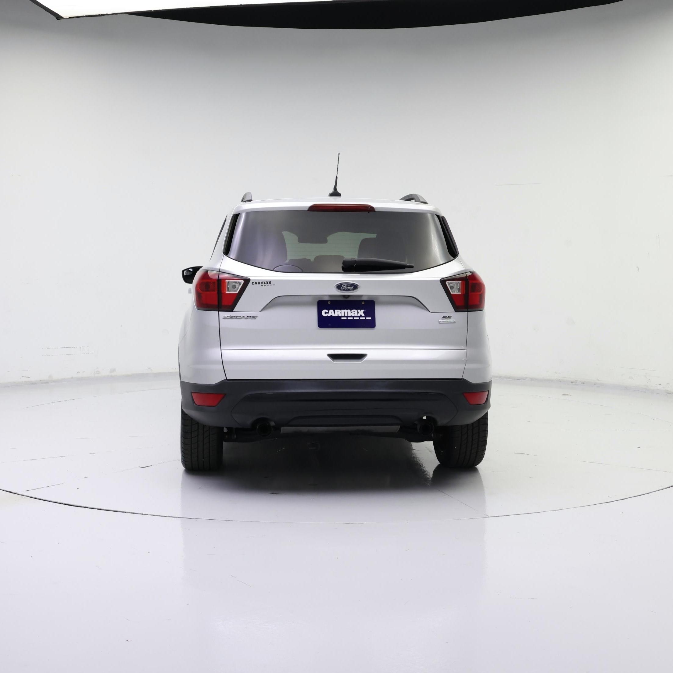 Thumbnail: 2019 Ford Escape - 6