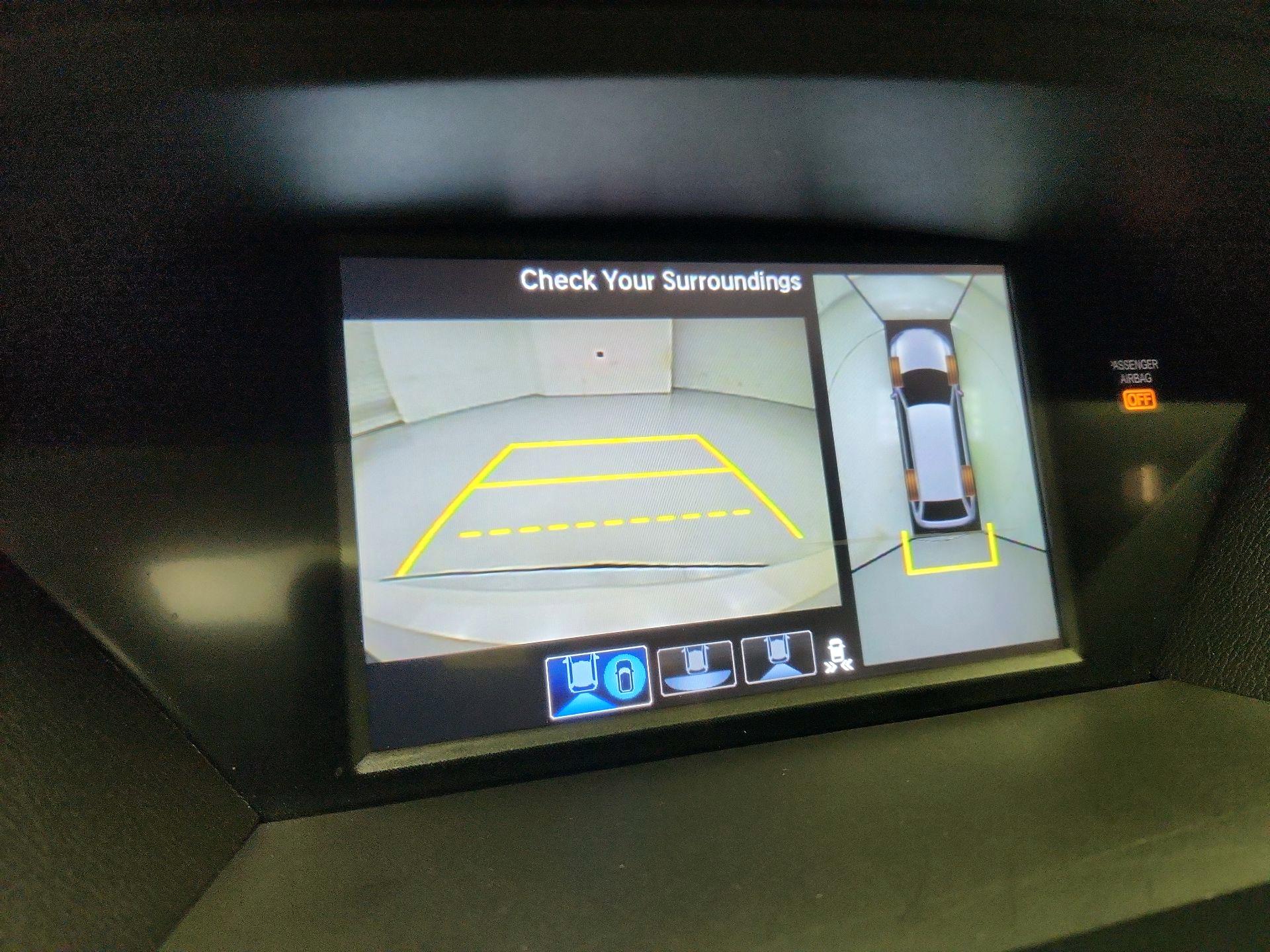 Thumbnail: 2019 Acura MDX - 15