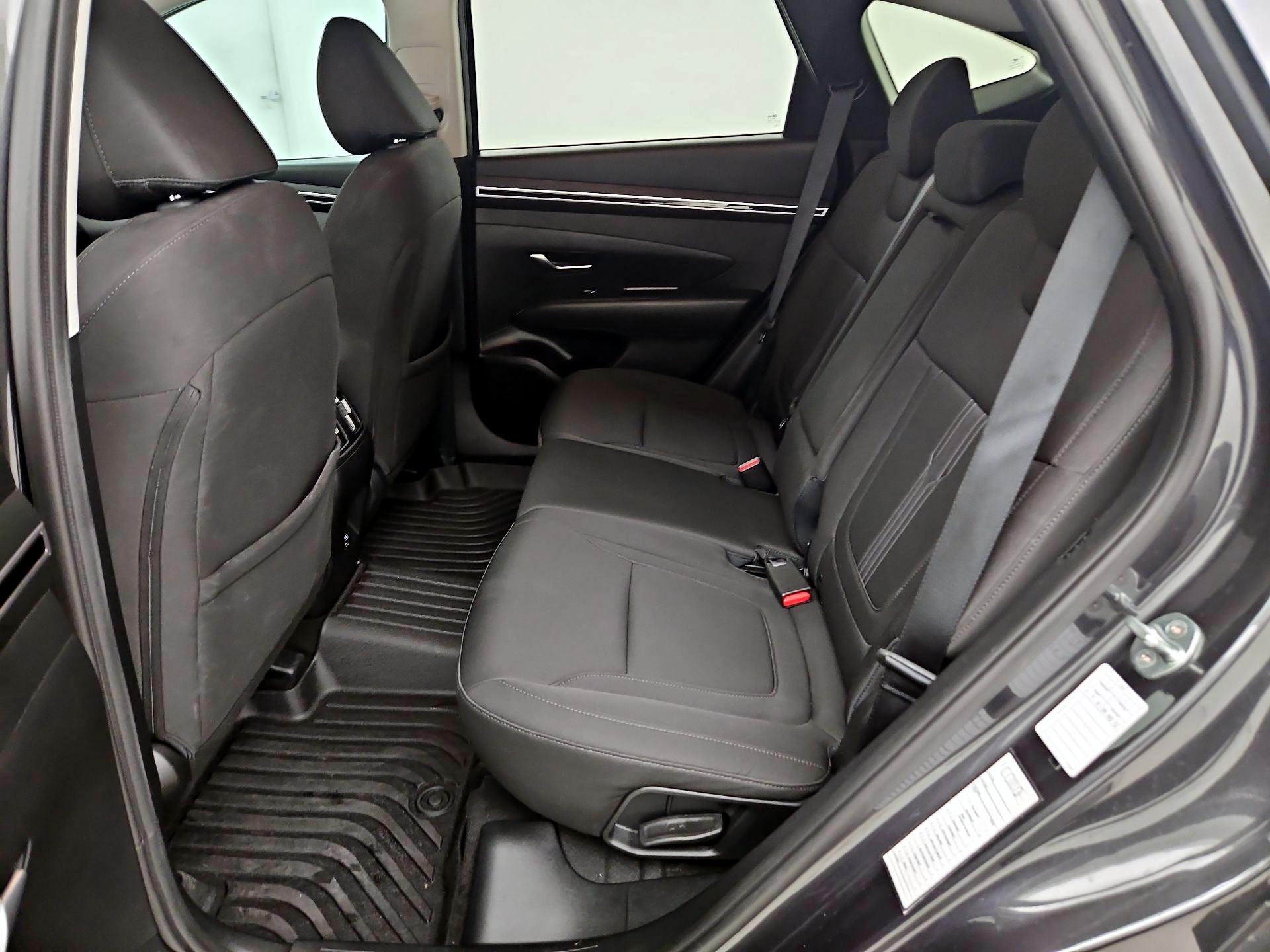 Thumbnail: 2023 Hyundai Tucson - 19