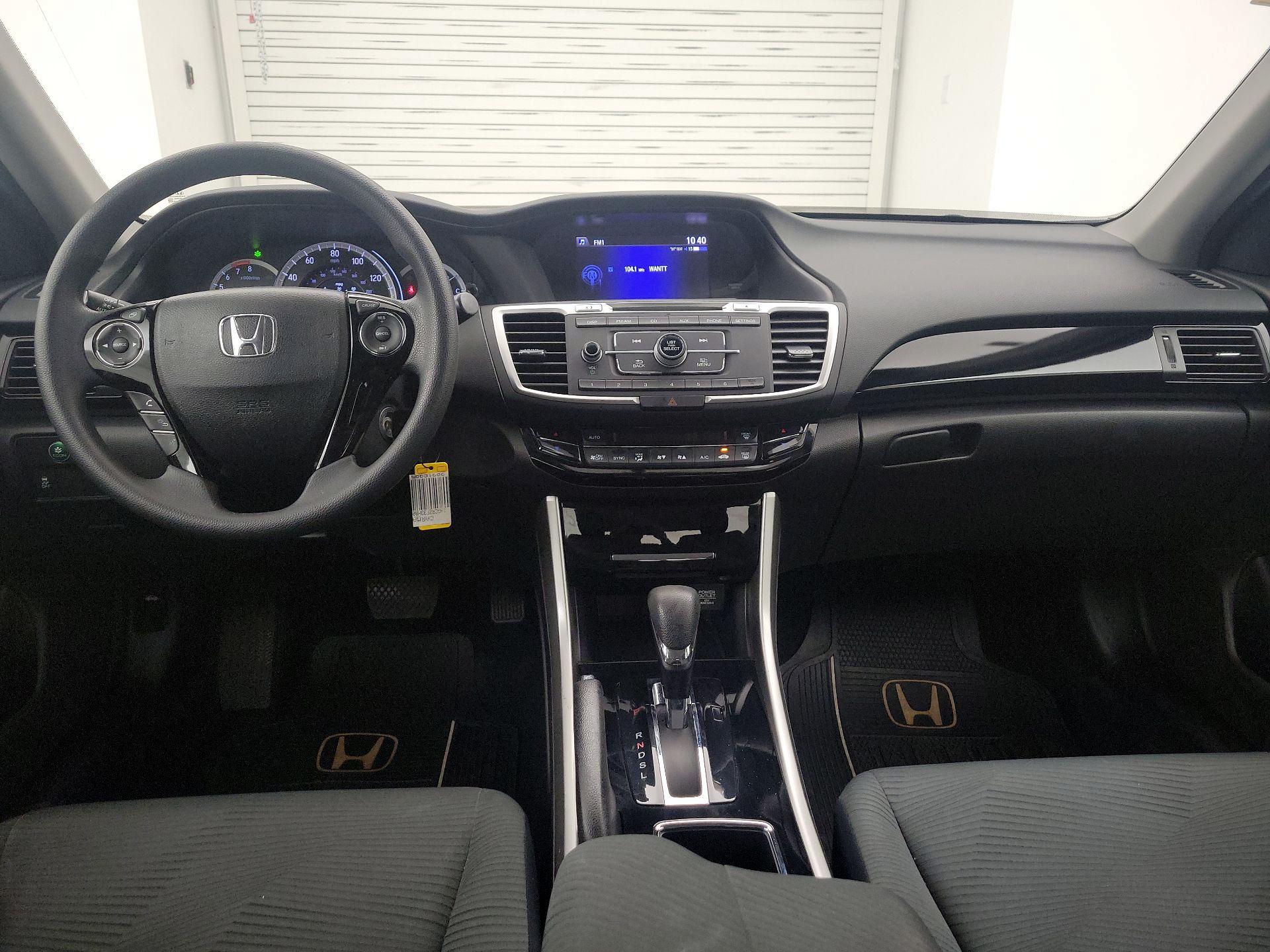 Thumbnail: 2017 Honda Accord - 9