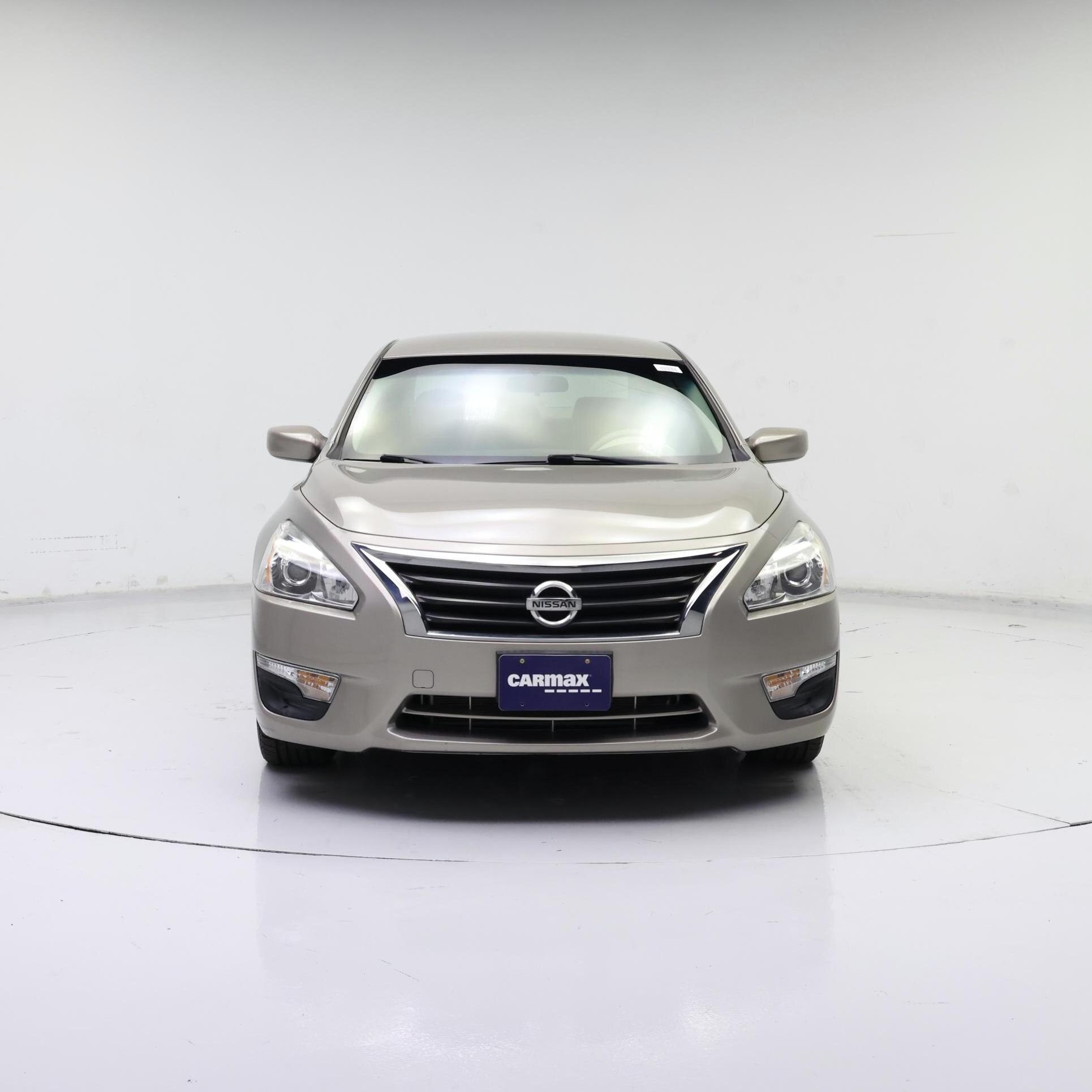 Thumbnail: 2015 Nissan Altima - 5
