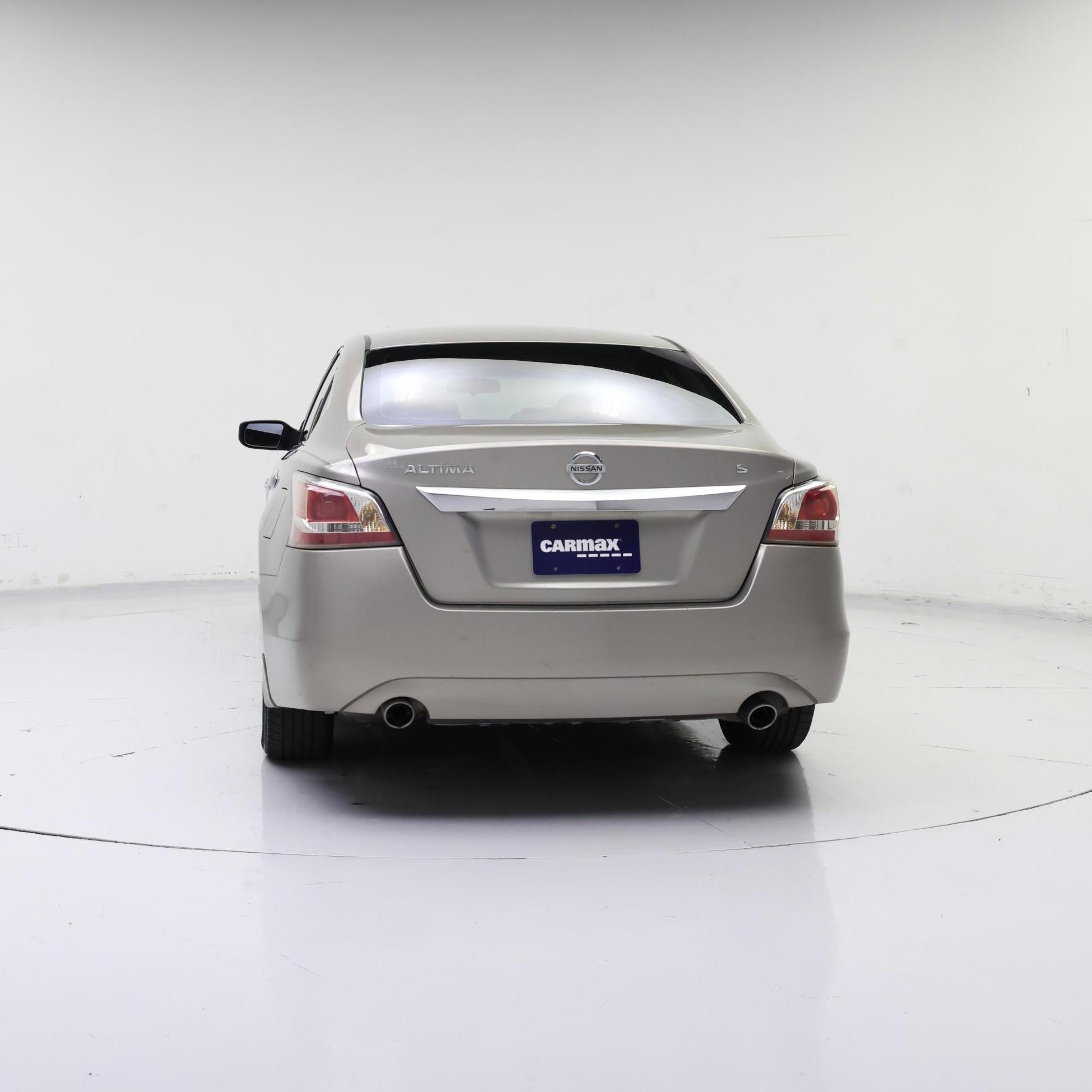 Thumbnail: 2015 Nissan Altima - 6