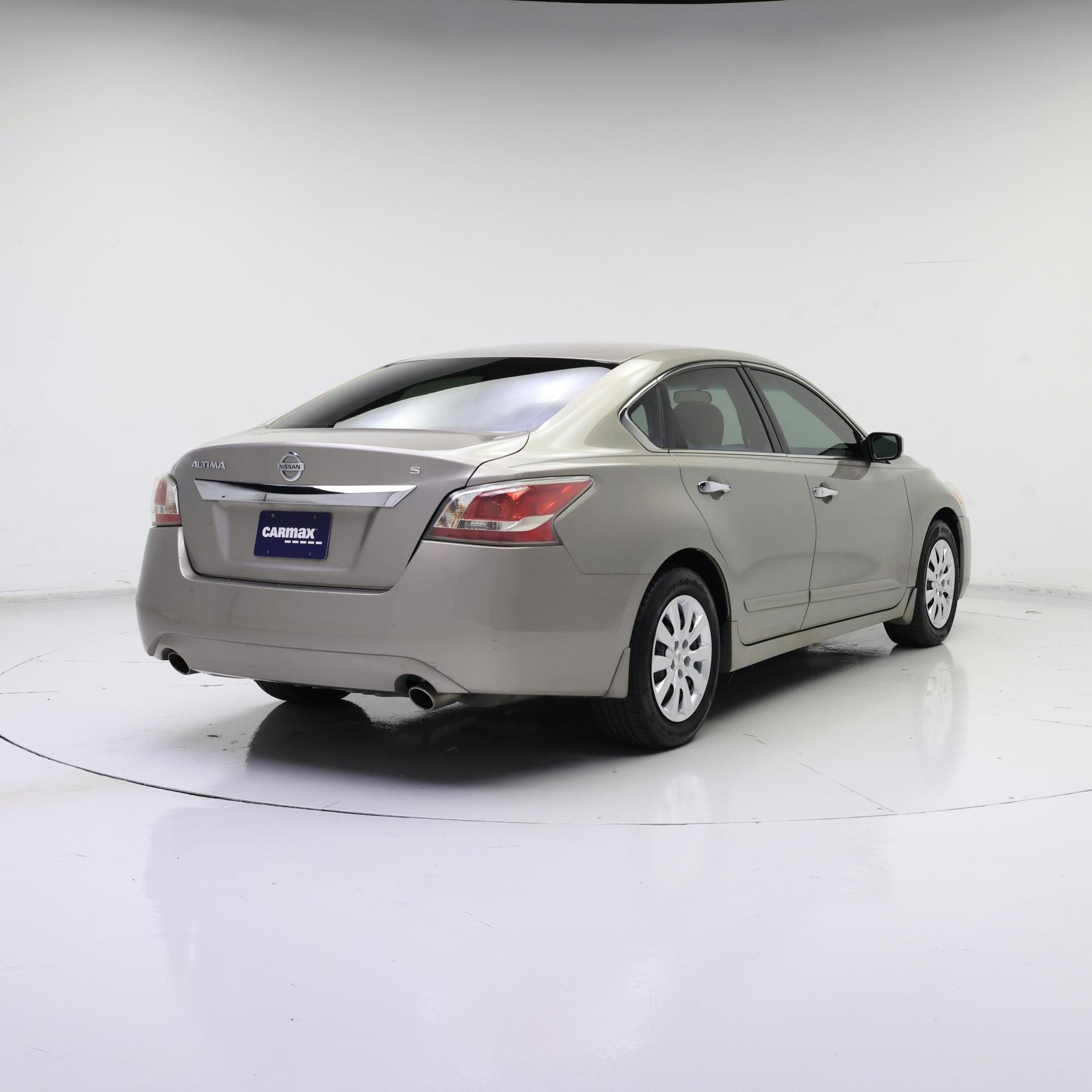 Thumbnail: 2015 Nissan Altima - 8