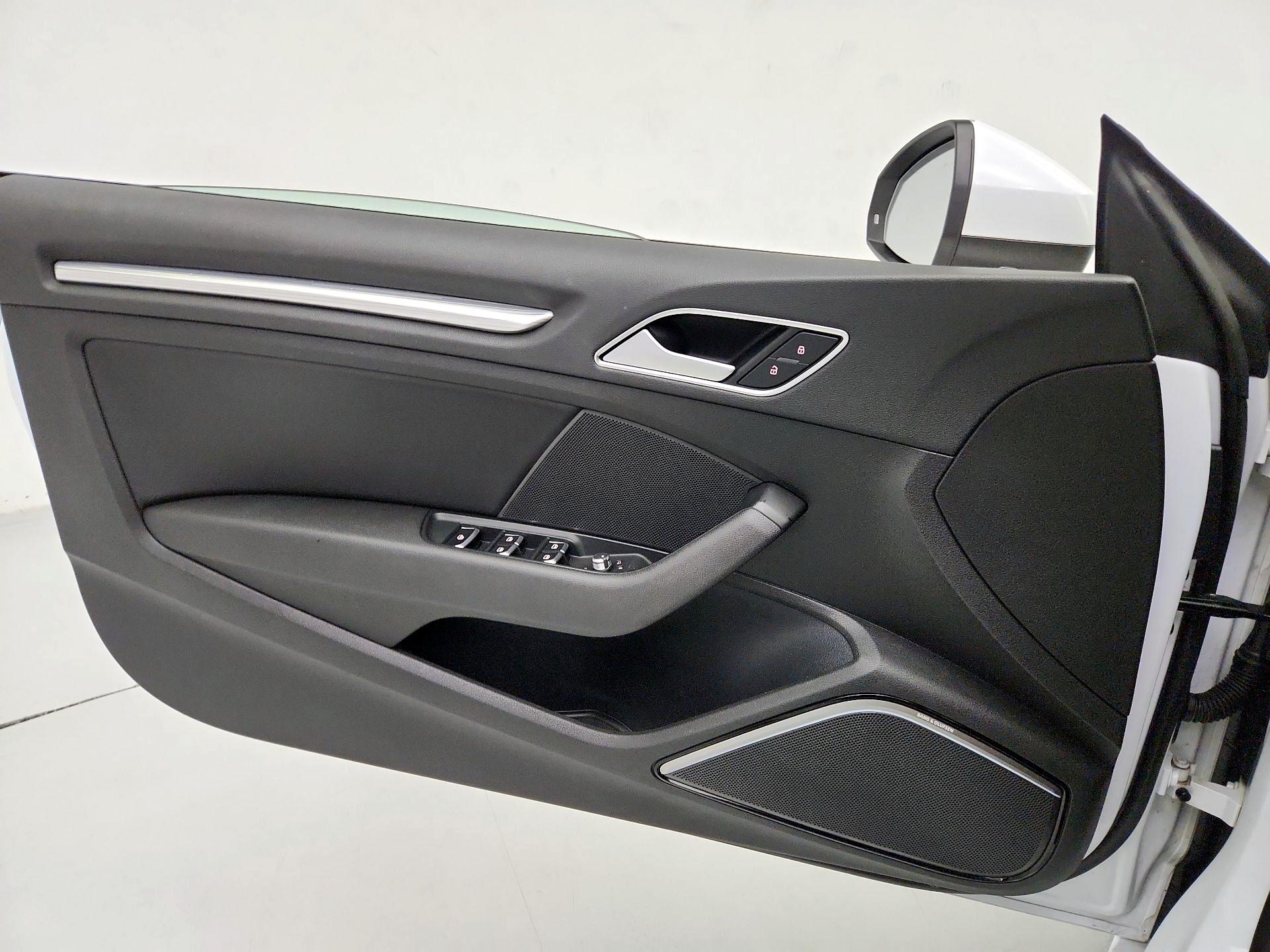 Thumbnail: 2015 Audi A3 - 12