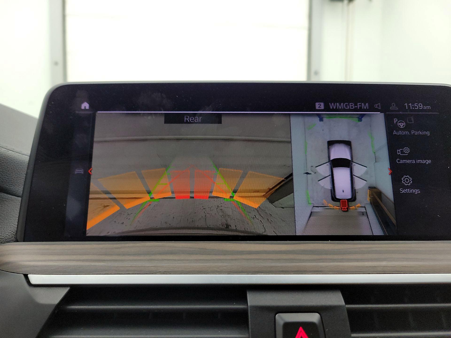 Thumbnail: 2021 BMW X3 - 15