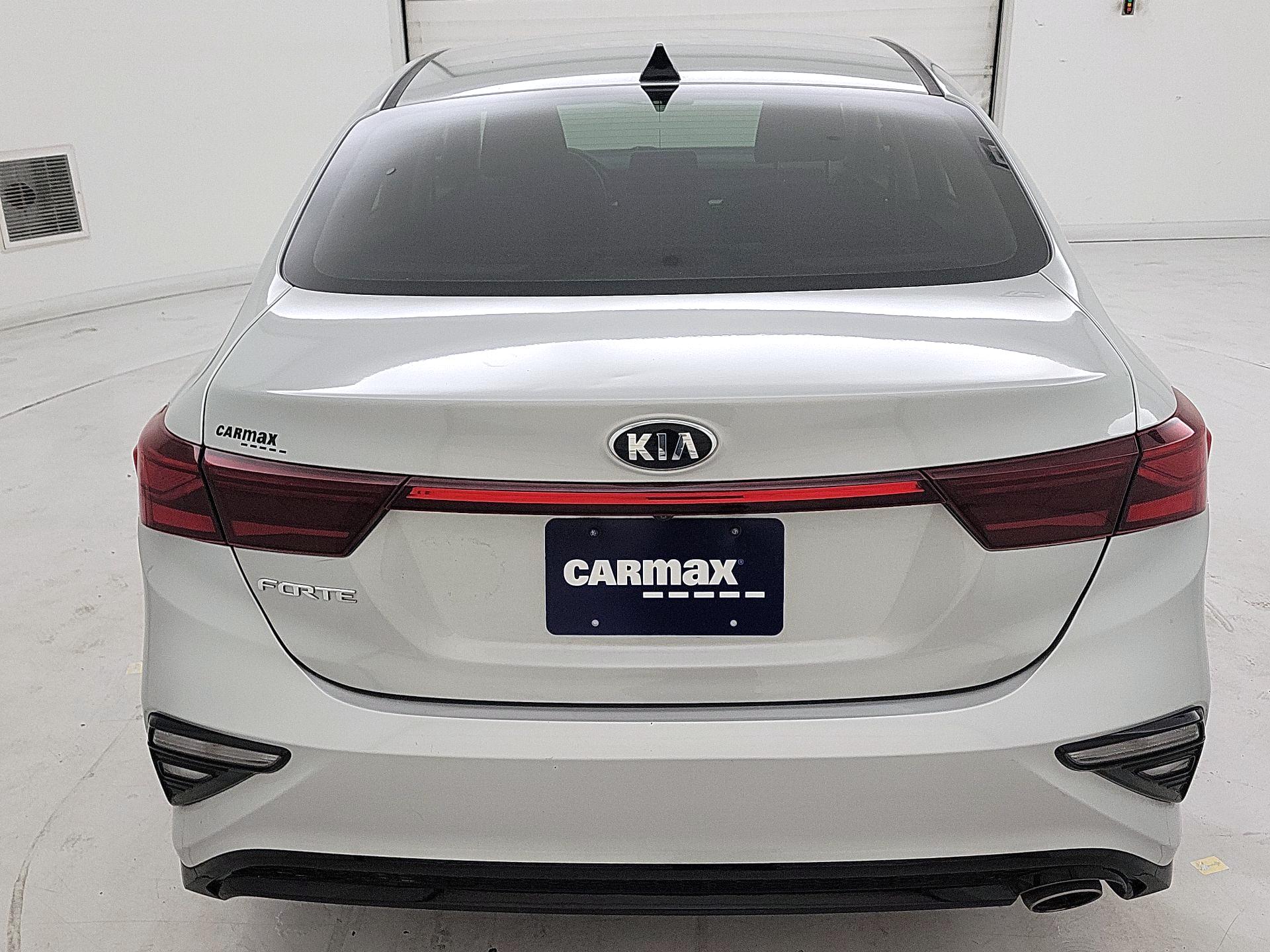 Thumbnail: 2020 Kia Forte - 6