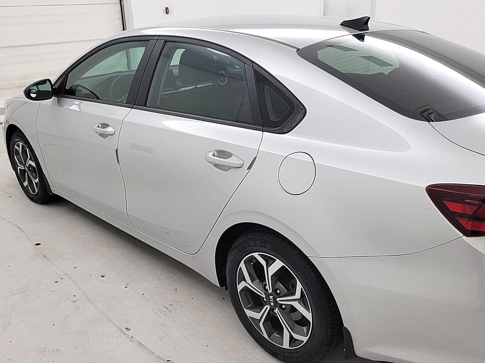 Thumbnail: 2020 Kia Forte - 7