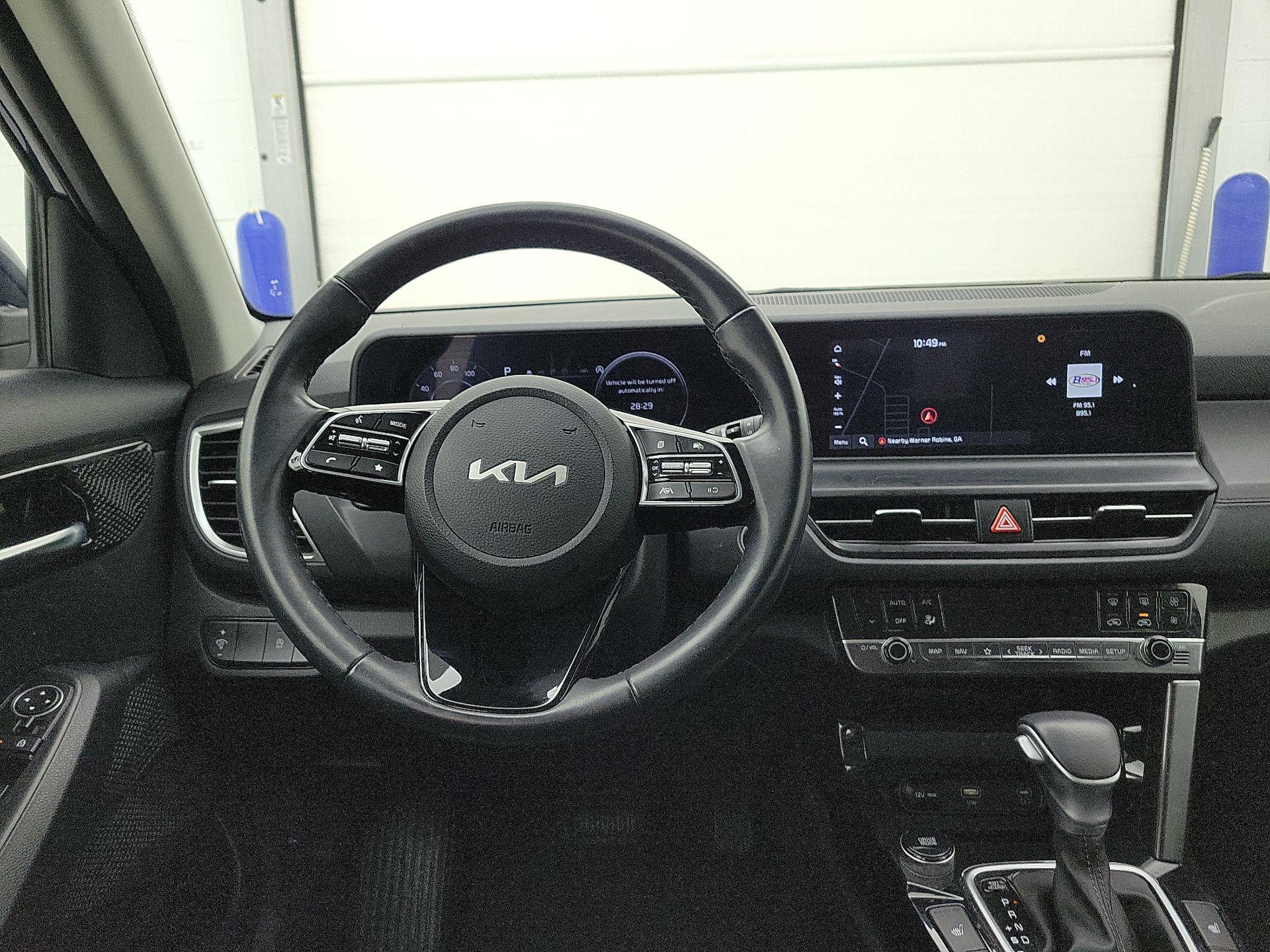 Thumbnail: 2024 Kia Seltos - 10