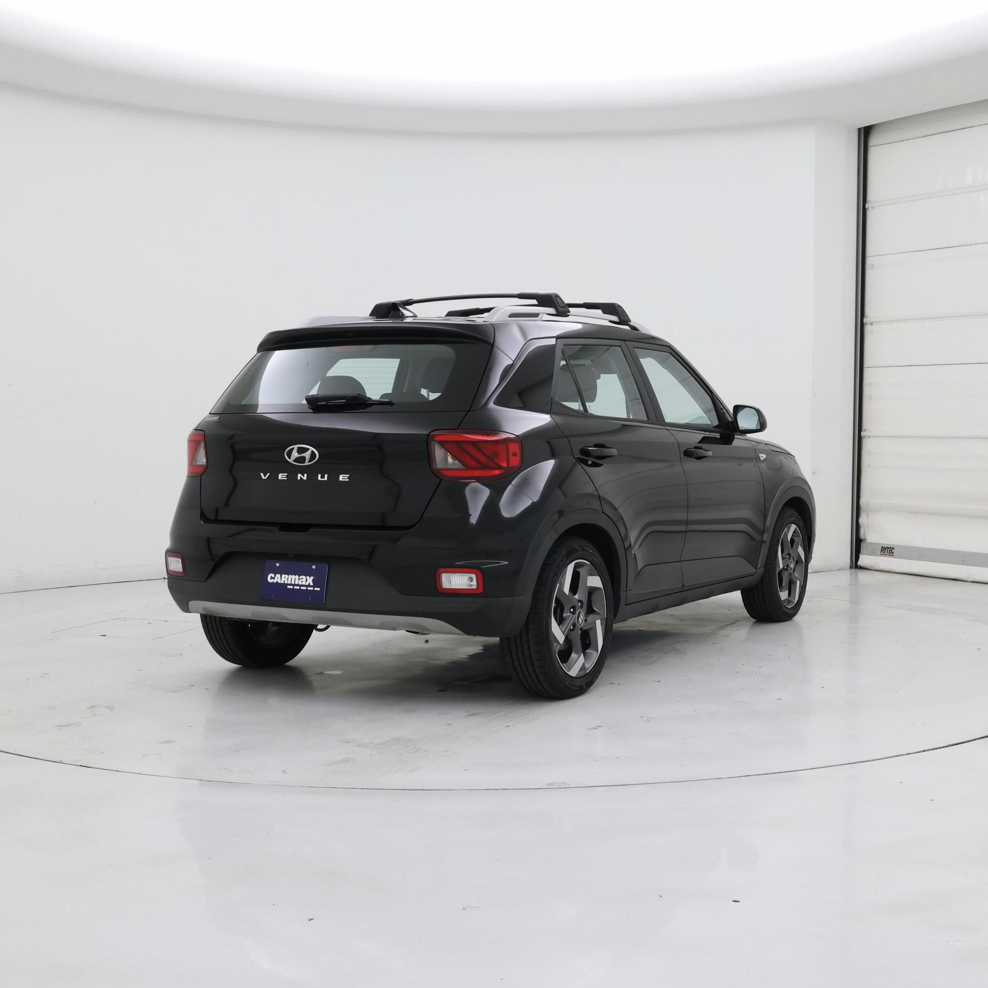 Thumbnail: 2022 Hyundai Venue - 8