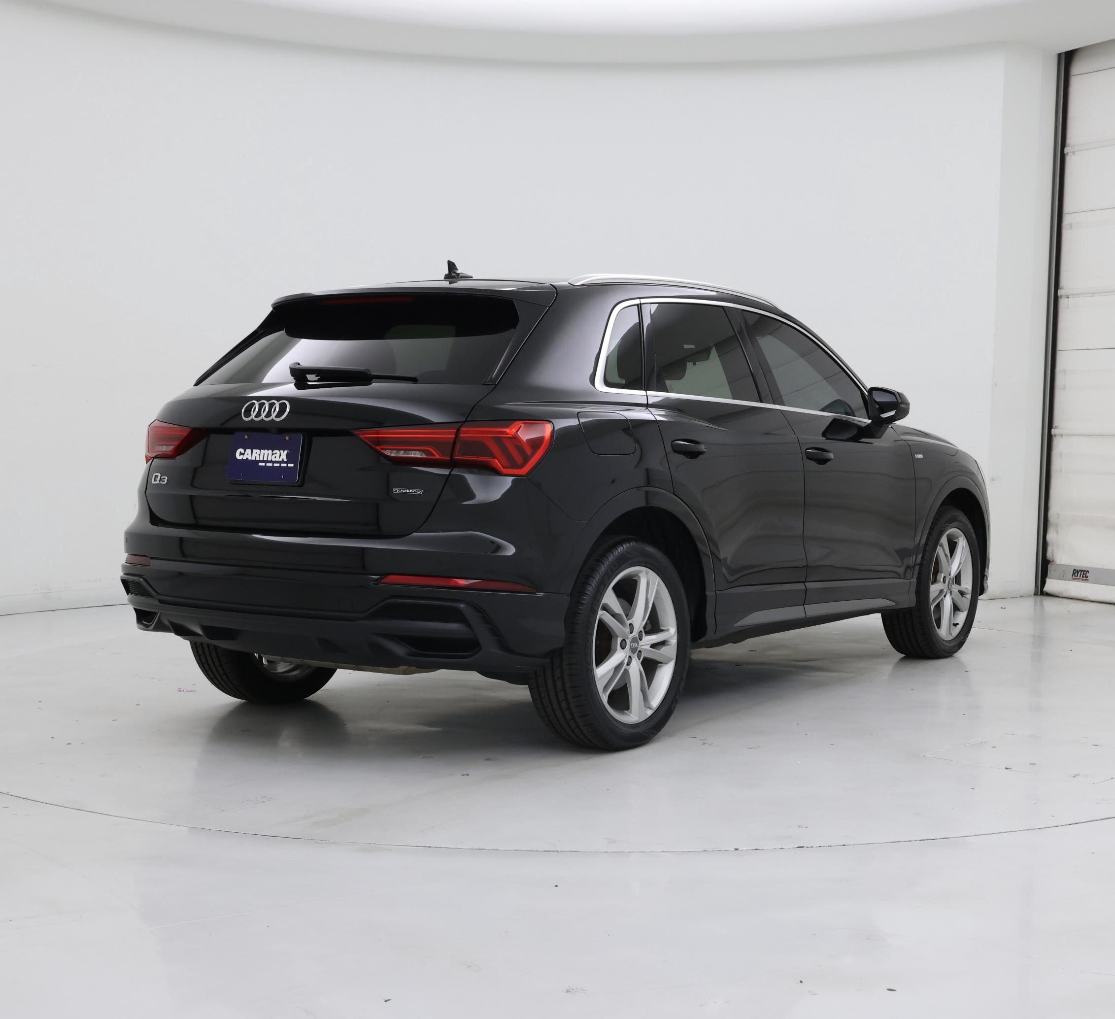 Thumbnail: 2020 Audi Q3 - 8