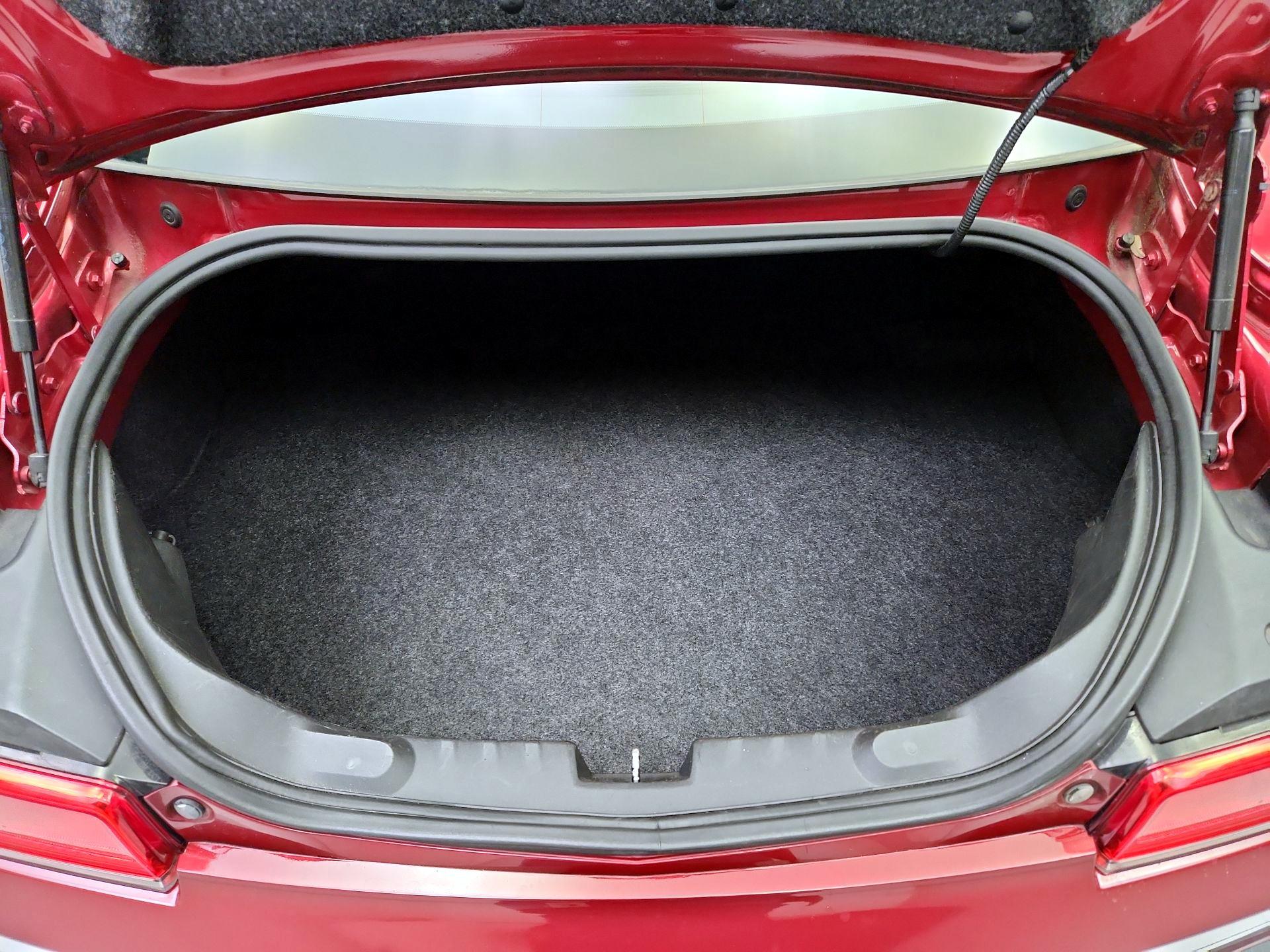 Thumbnail: 2014 Chevrolet Camaro - 19