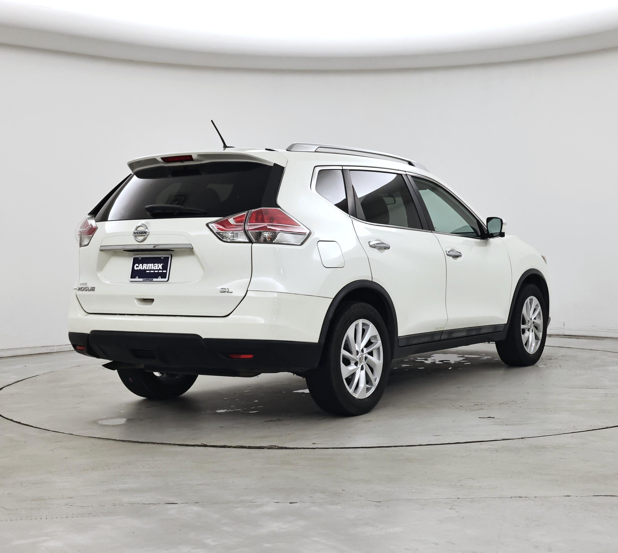 Thumbnail: 2015 Nissan Rogue - 8