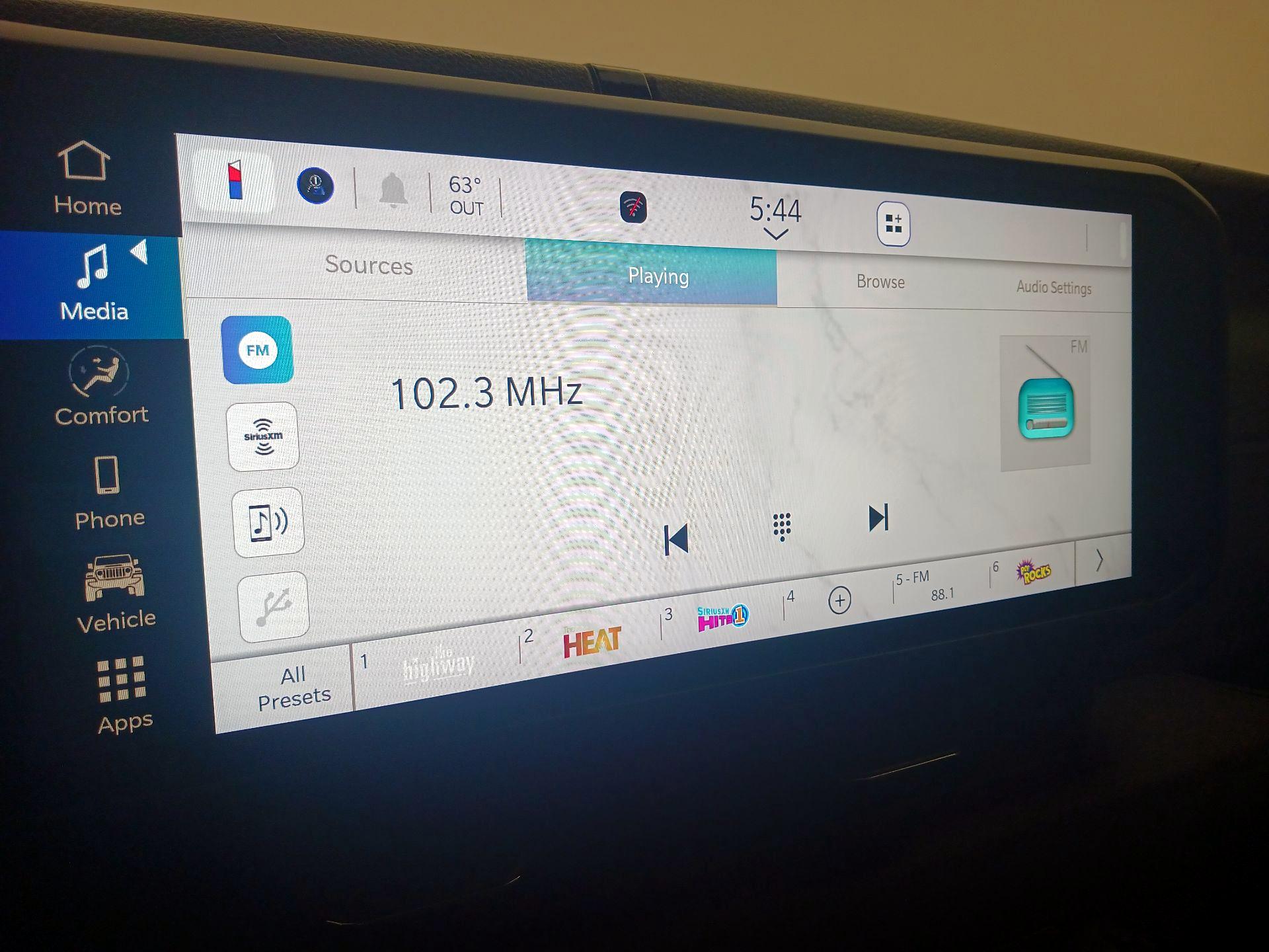 Thumbnail: 2024 Jeep Wrangler - 15