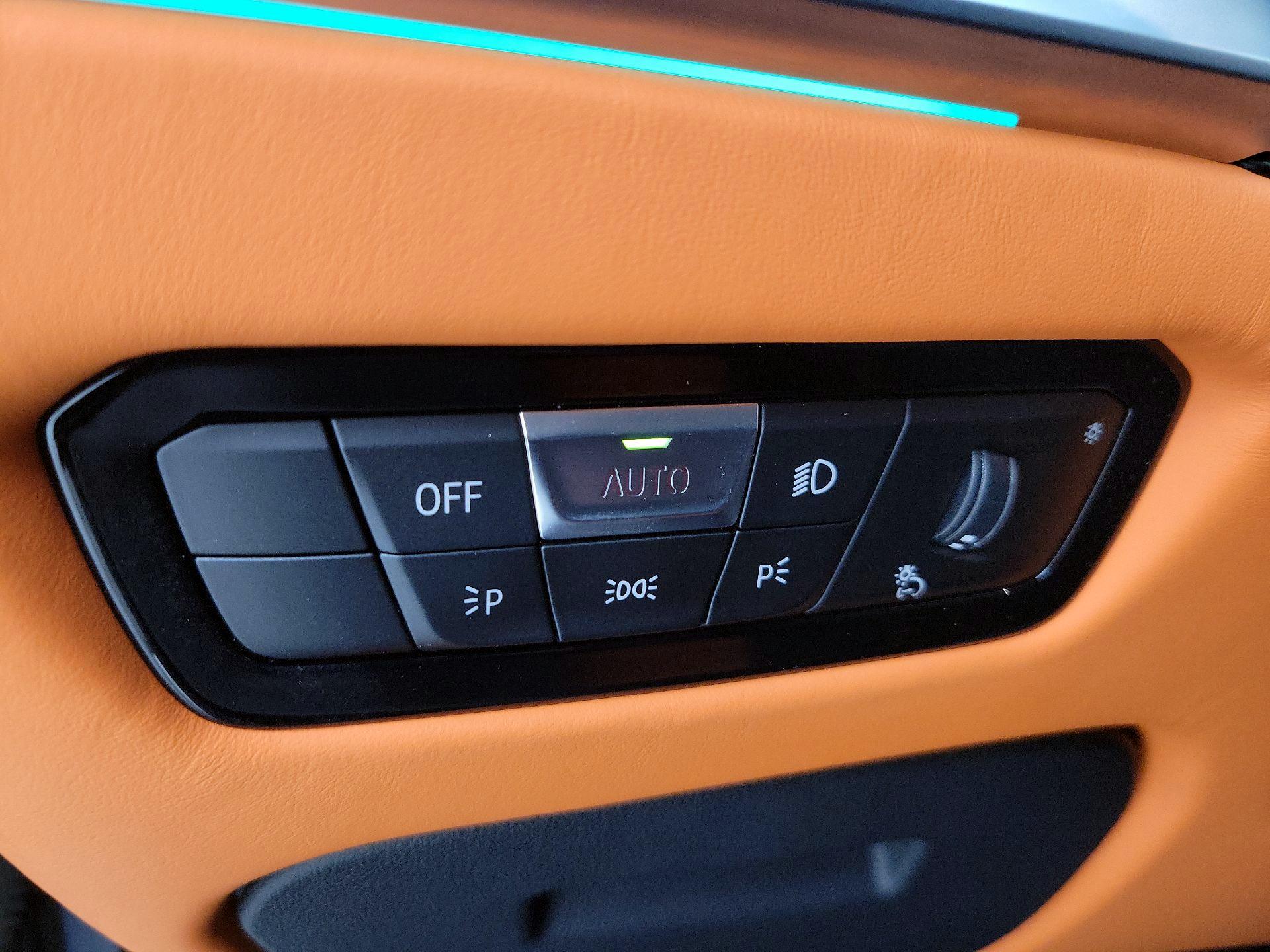 Thumbnail: 2022 BMW M3 - 13