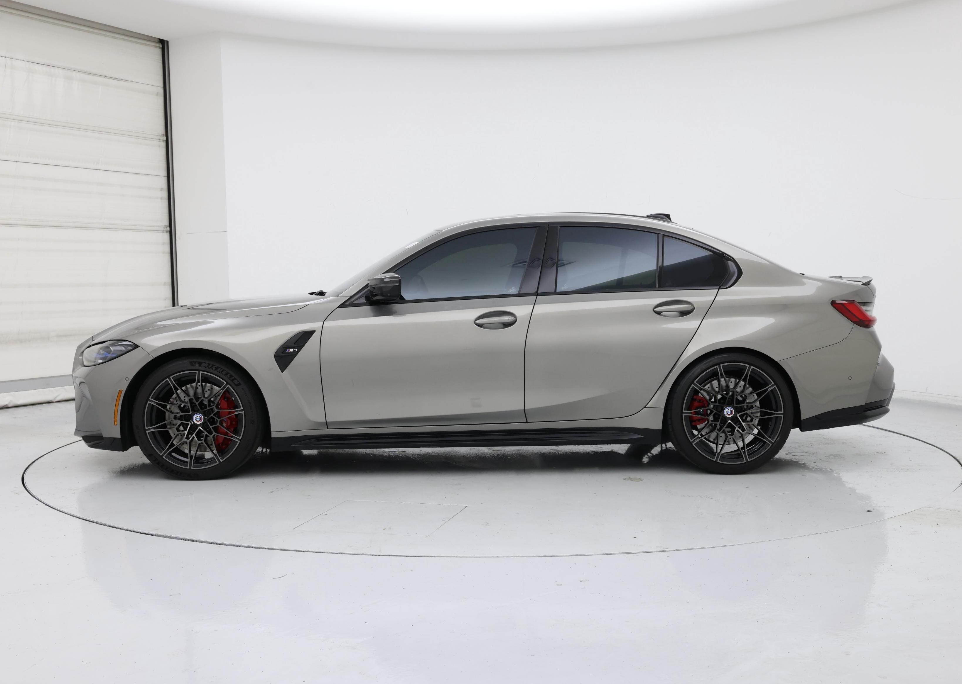 Thumbnail: 2022 BMW M3 - 3