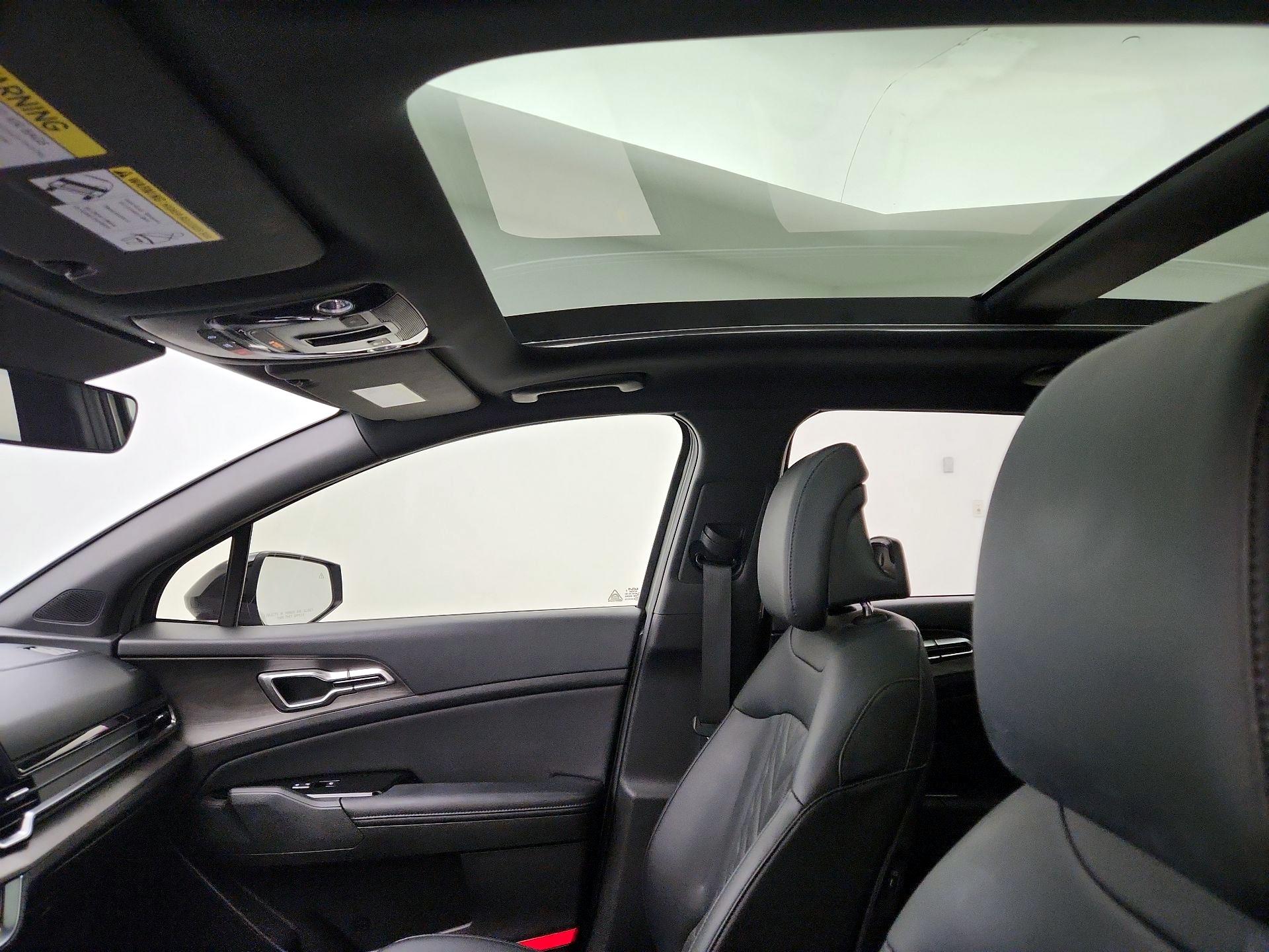 Thumbnail: 2023 Kia Sportage - 20