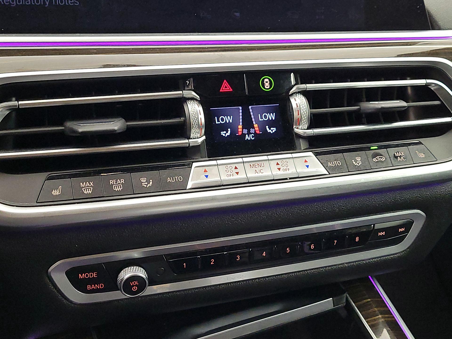 Thumbnail: 2021 BMW X5 - 16