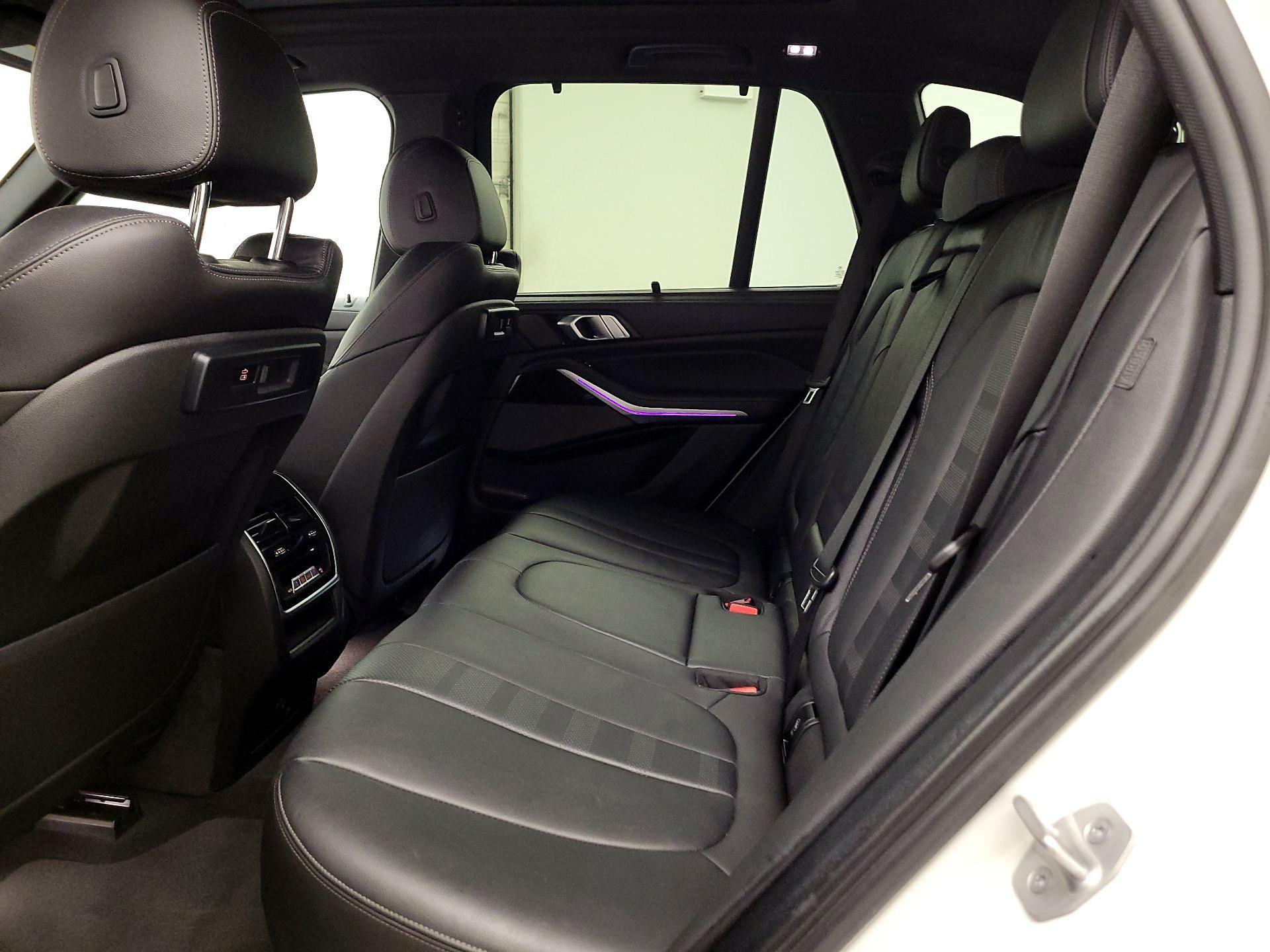 Thumbnail: 2021 BMW X5 - 19