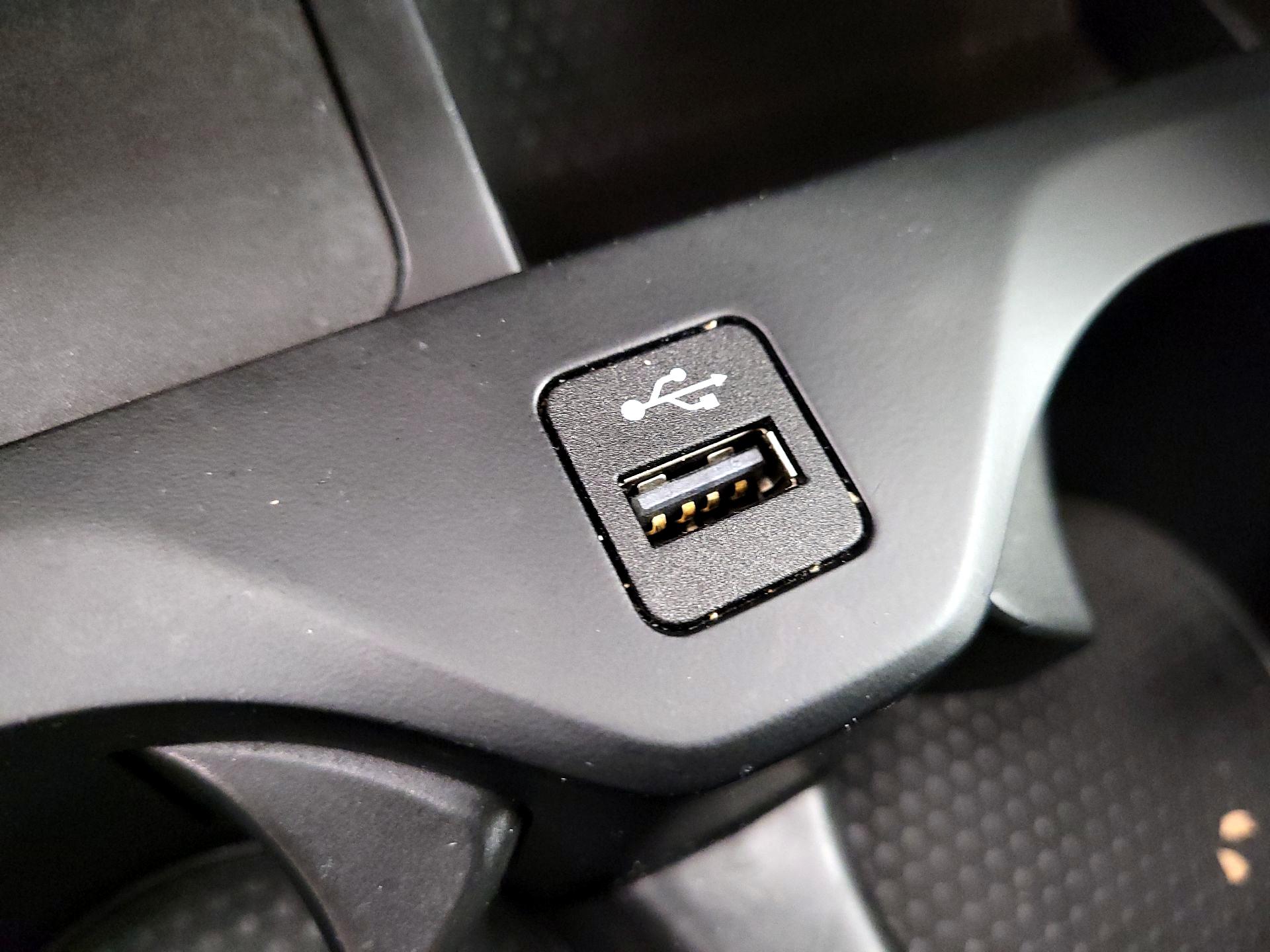 Thumbnail: 2021 BMW X5 - 18