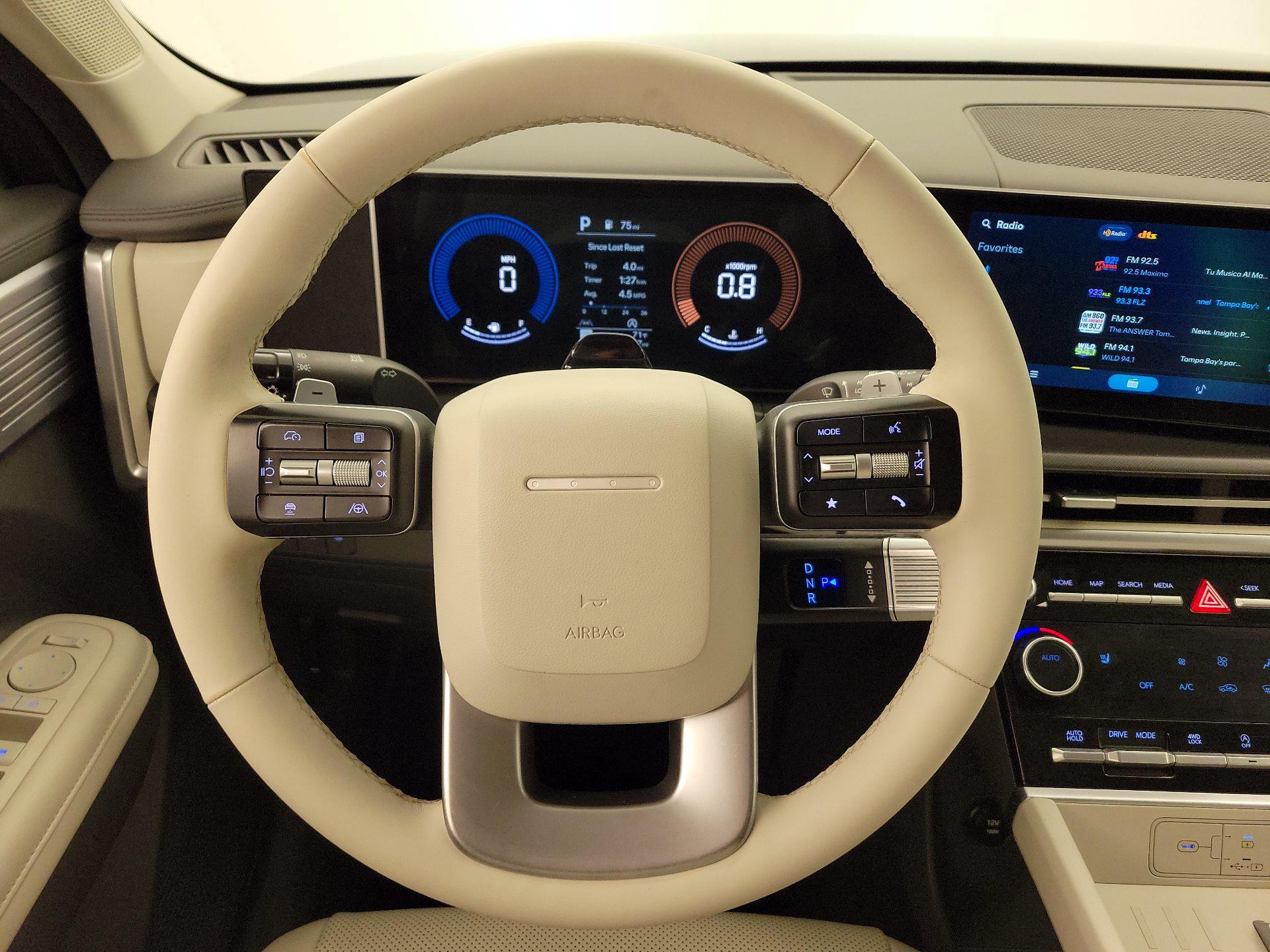 Thumbnail: 2025 Hyundai Santa Fe - 10