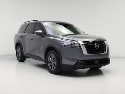 2022 Nissan Pathfinder SV