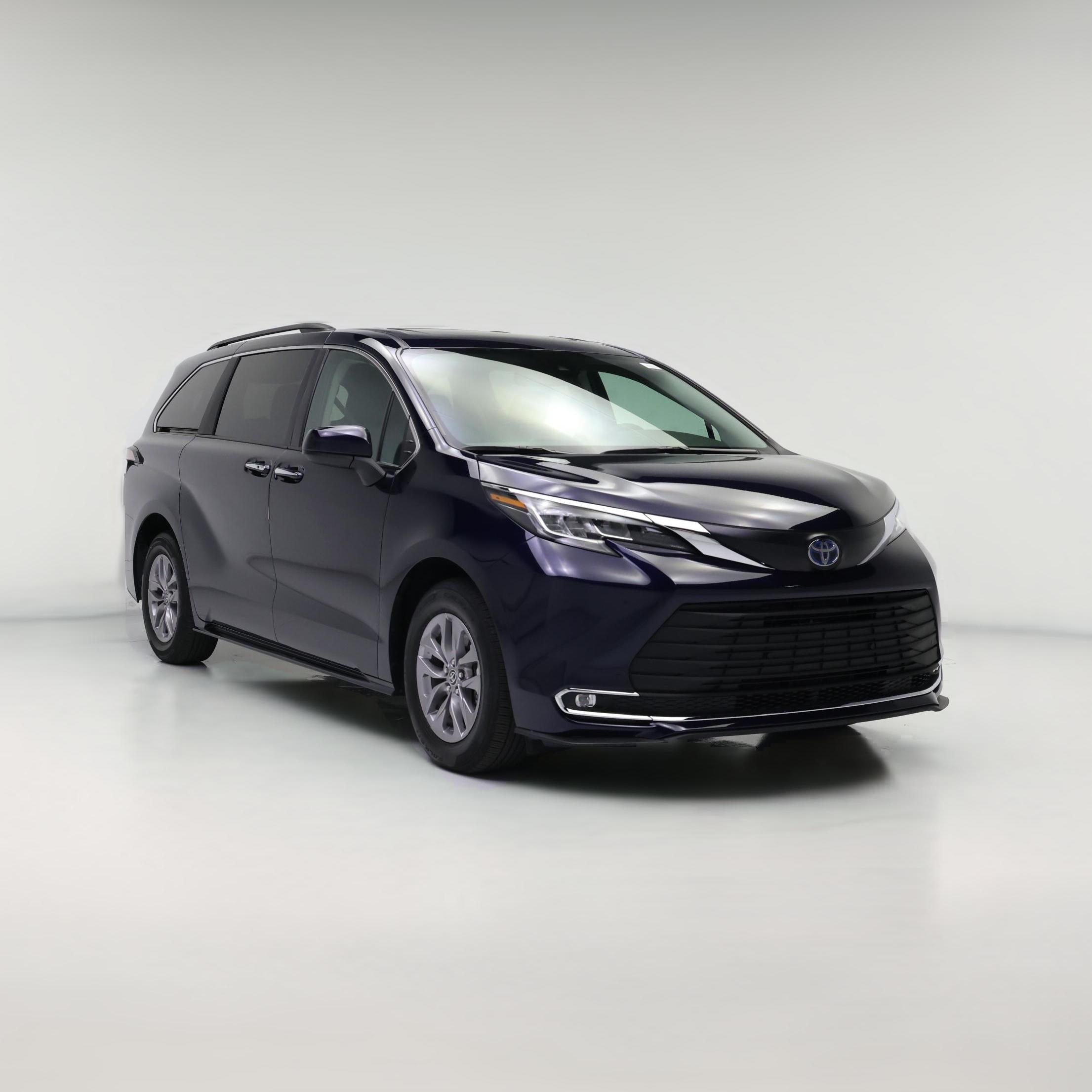 Thumbnail: 2022 Toyota Sienna - 1