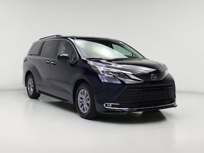 2022 Toyota Sienna Hybrid XLE