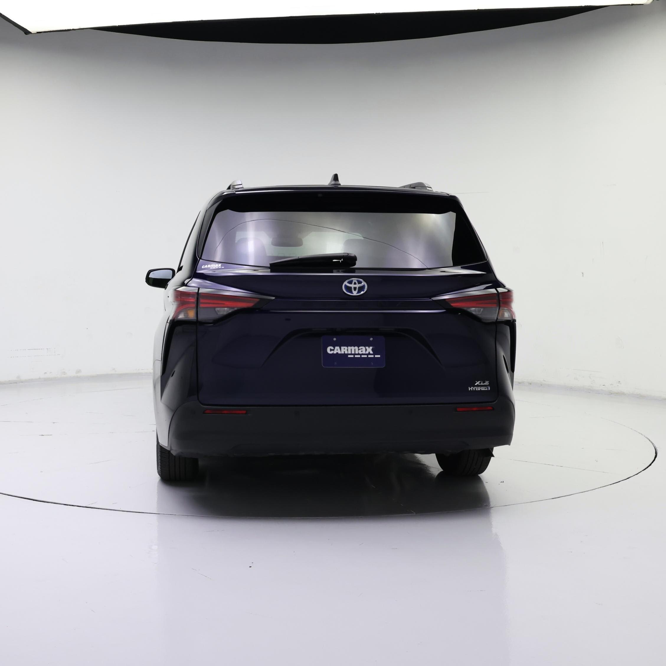 Thumbnail: 2022 Toyota Sienna - 6