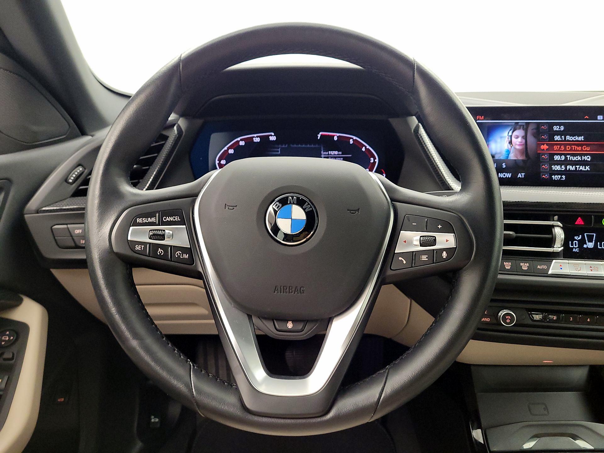 Thumbnail: 2024 BMW 2 Series - 10