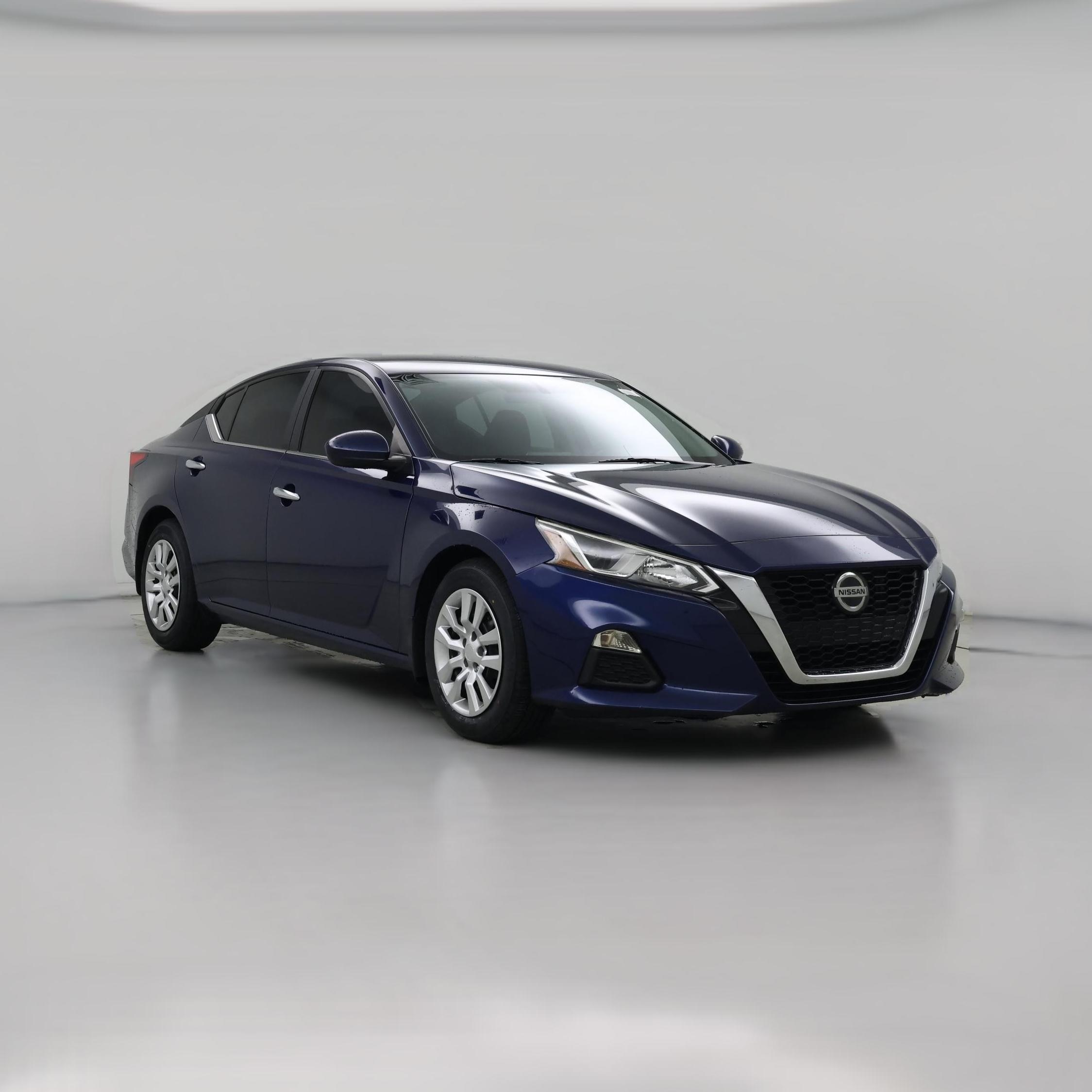 Thumbnail: 2020 Nissan Altima - 1