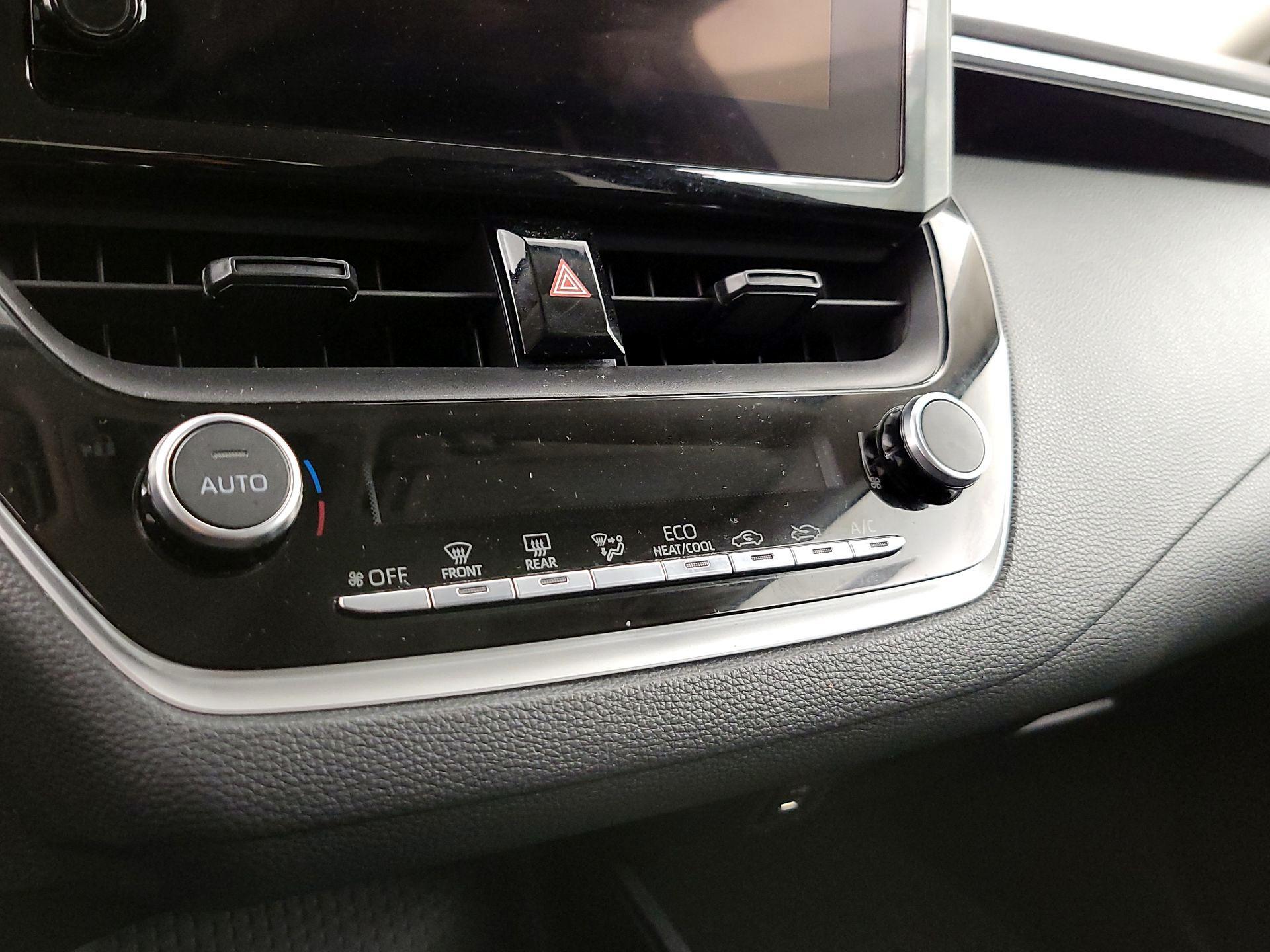 Thumbnail: 2023 Toyota Corolla - 16