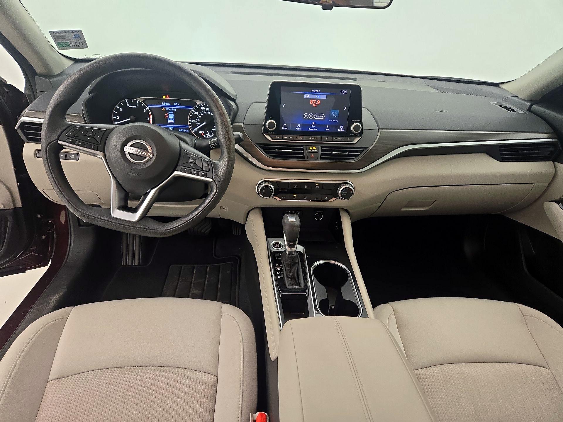 Thumbnail: 2023 Nissan Altima - 9