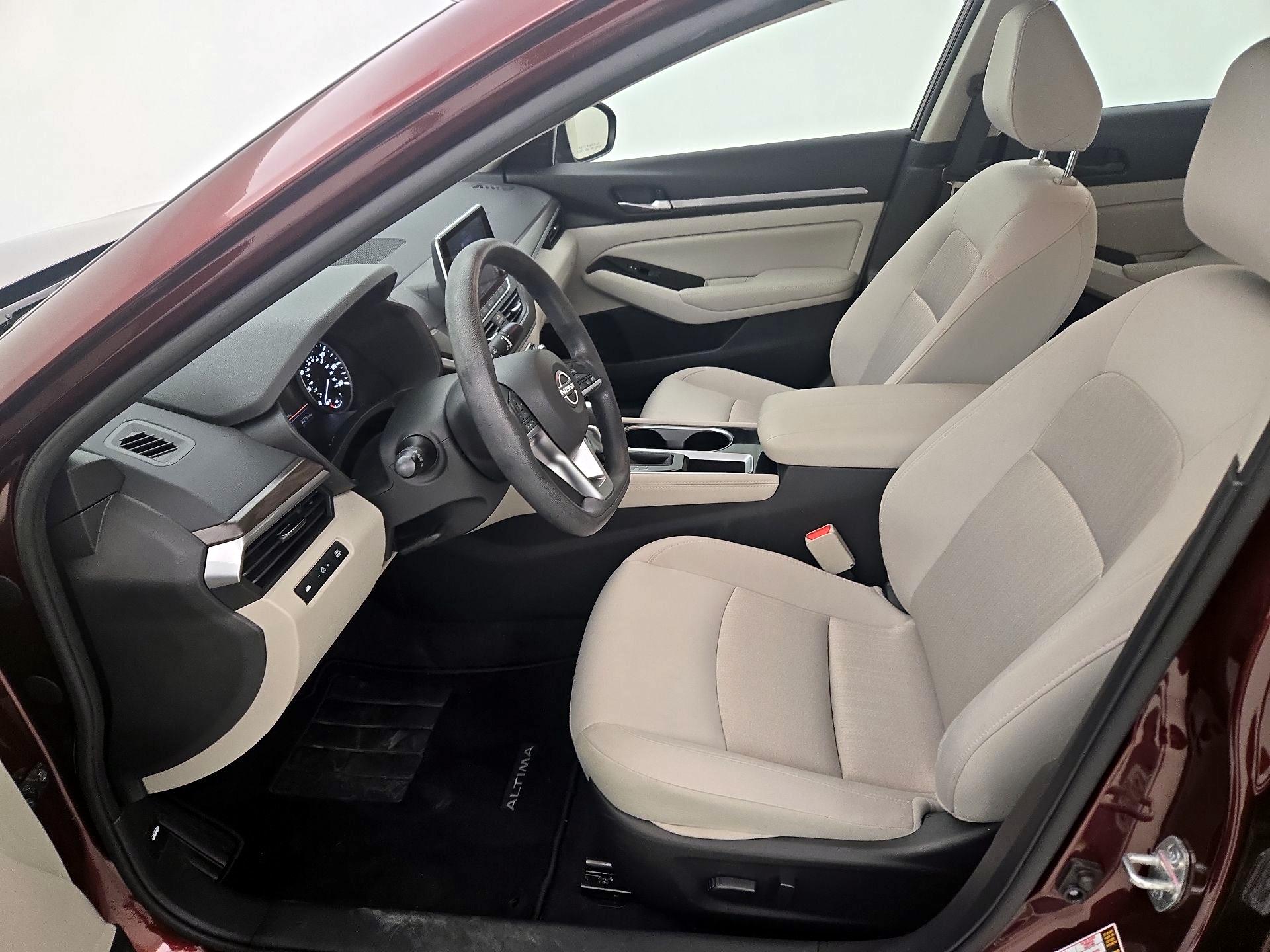 Thumbnail: 2023 Nissan Altima - 11