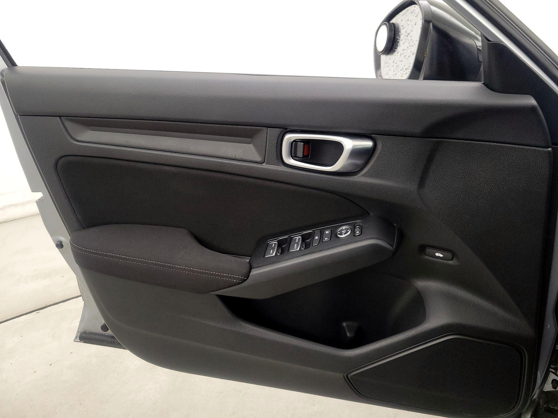 Thumbnail: 2023 Honda Civic - 12