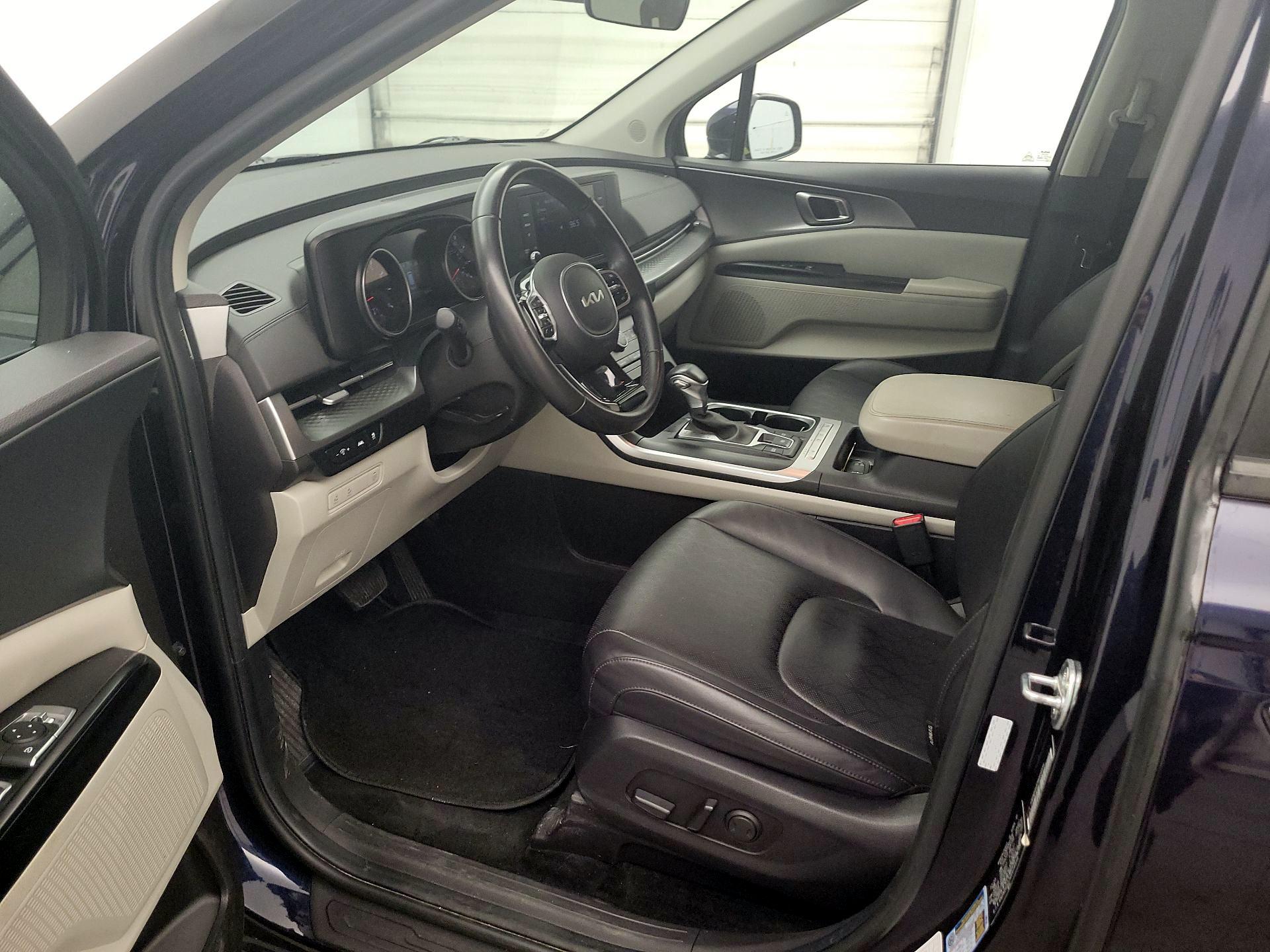 Thumbnail: 2024 Kia Carnival - 11