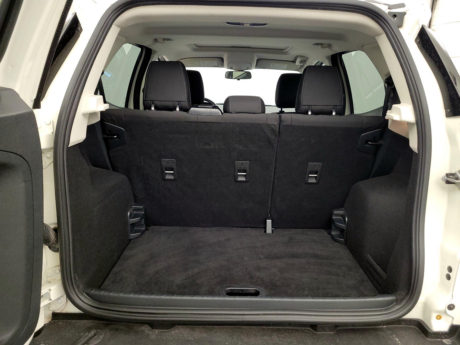 Thumbnail: 2020 Ford EcoSport - 20