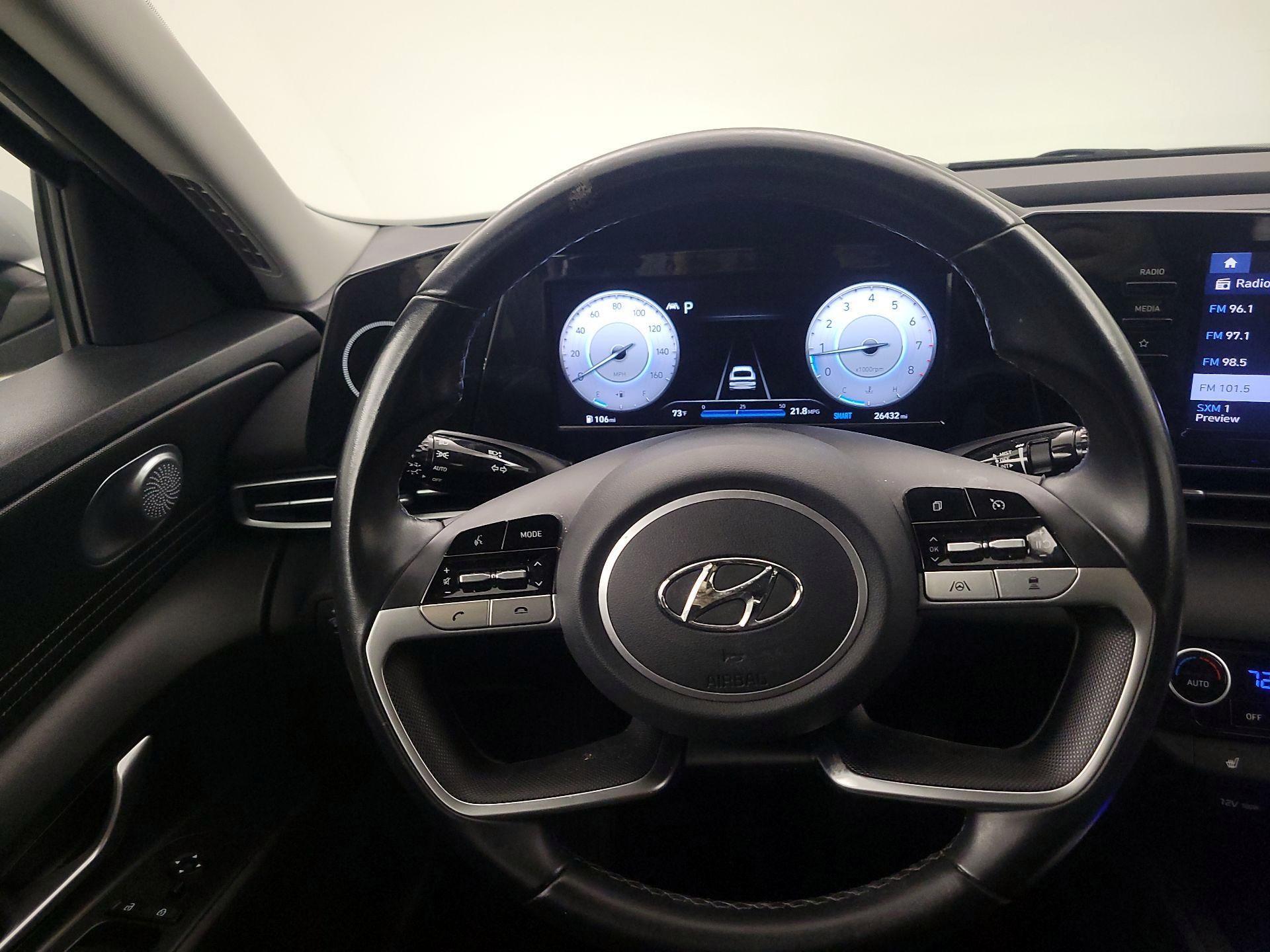 Thumbnail: 2021 Hyundai Elantra - 10