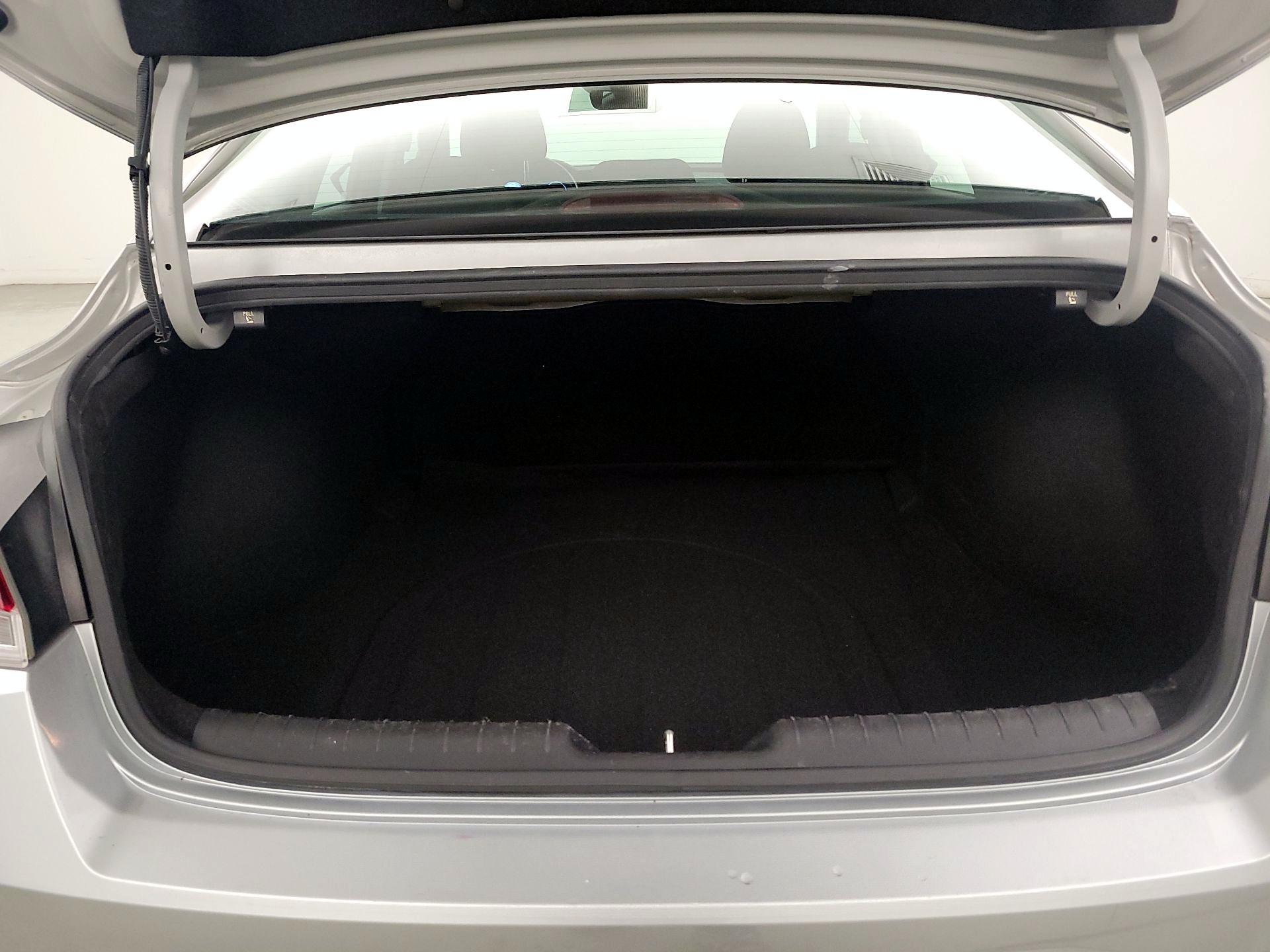 Thumbnail: 2021 Hyundai Elantra - 20