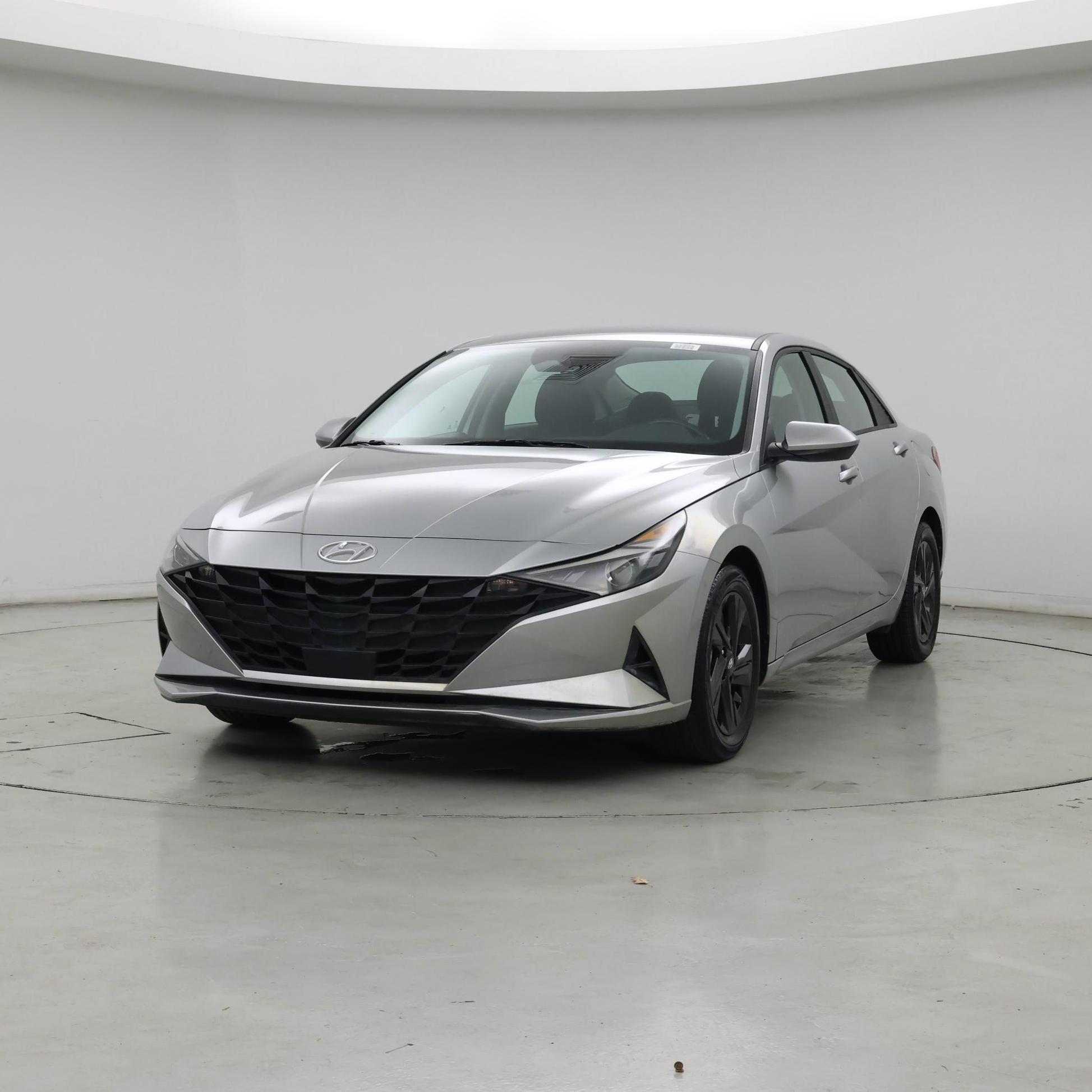 Thumbnail: 2021 Hyundai Elantra - 4