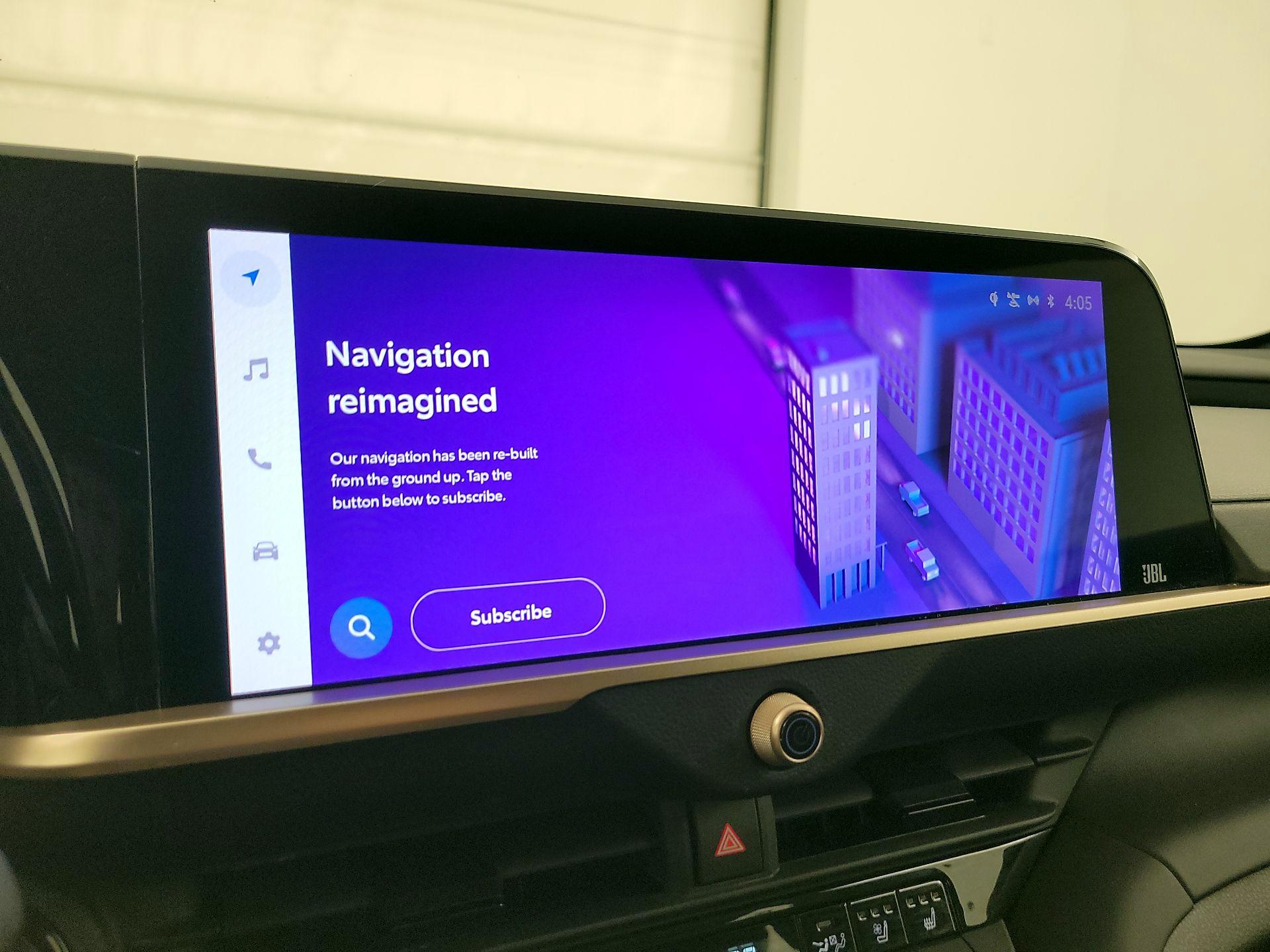 Thumbnail: 2023 Toyota Crown - 12