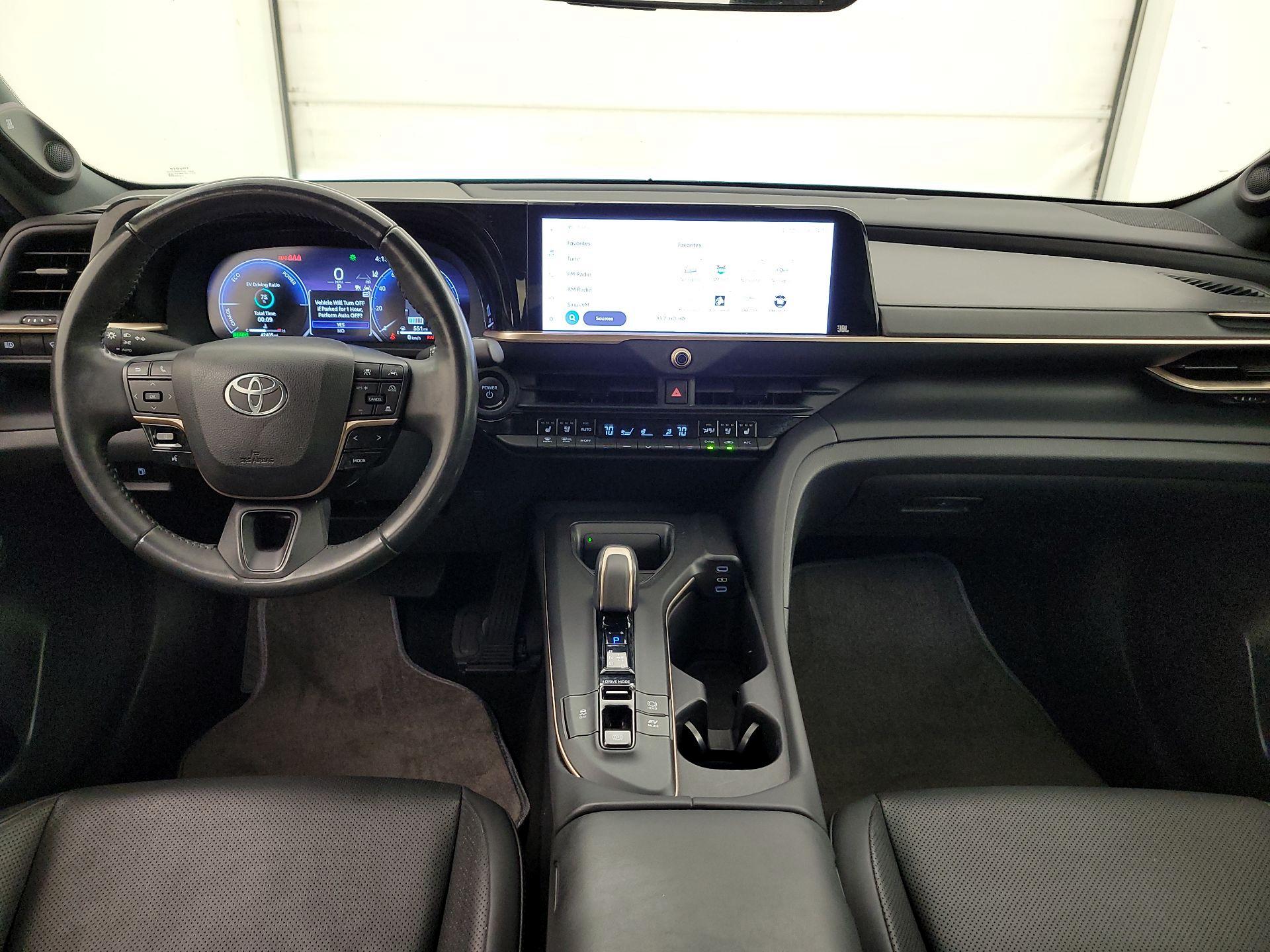 Thumbnail: 2023 Toyota Crown - 8