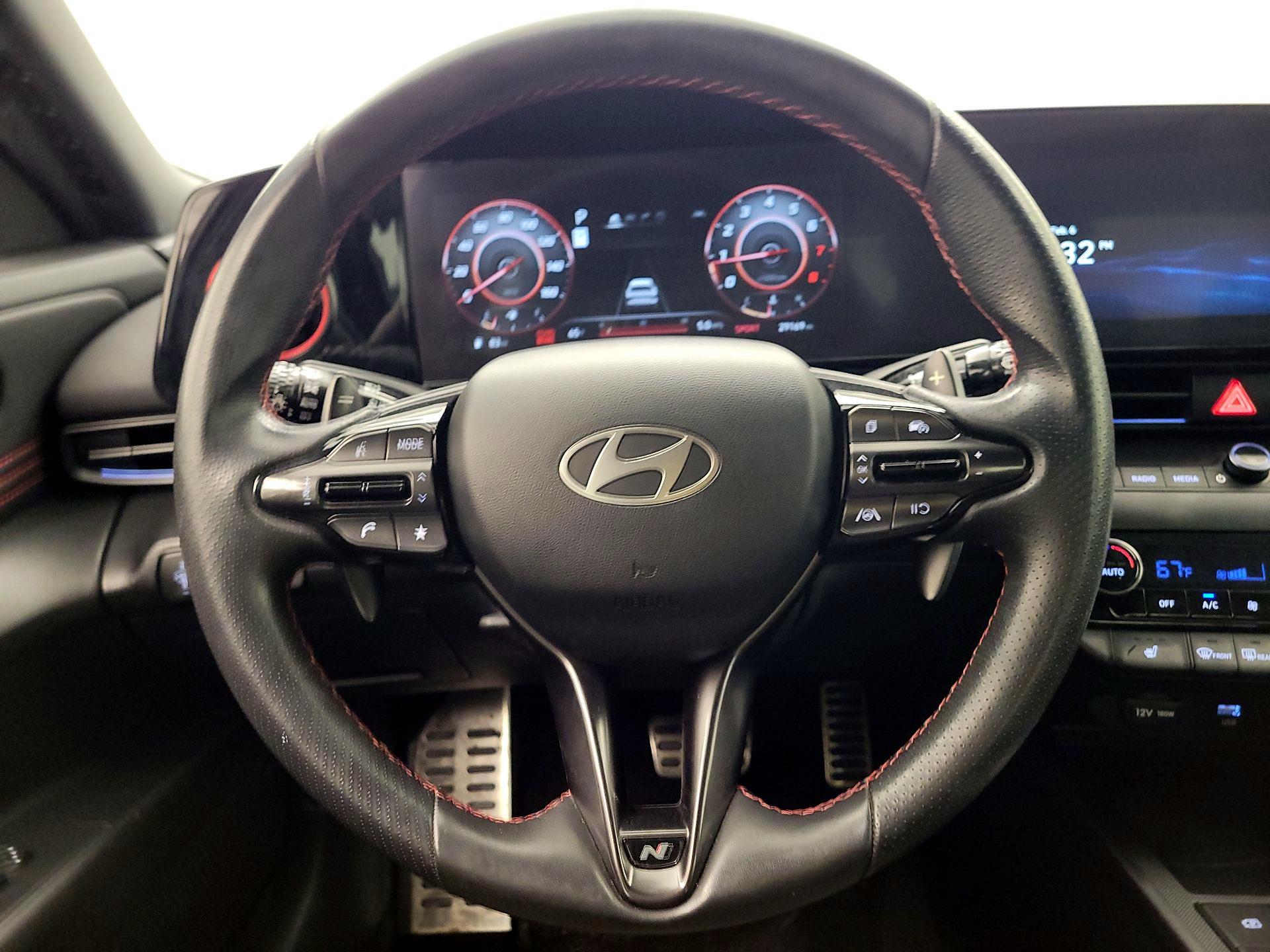 Thumbnail: 2024 Hyundai Elantra - 10