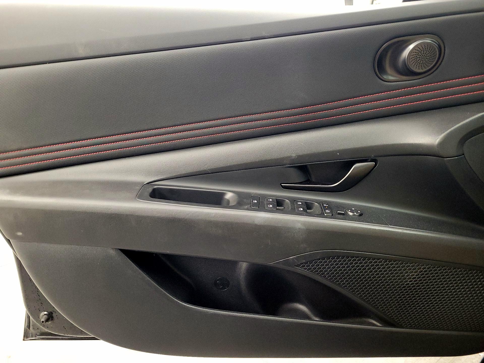 Thumbnail: 2024 Hyundai Elantra - 12