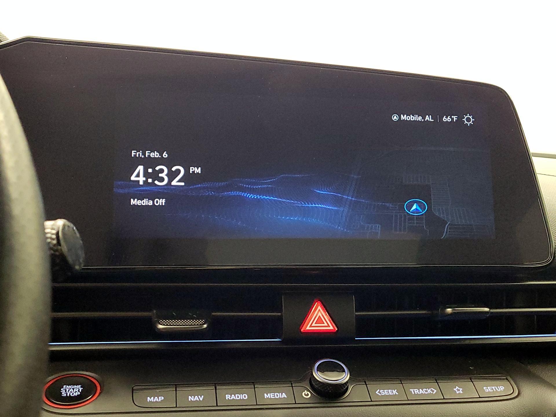 Thumbnail: 2024 Hyundai Elantra - 15