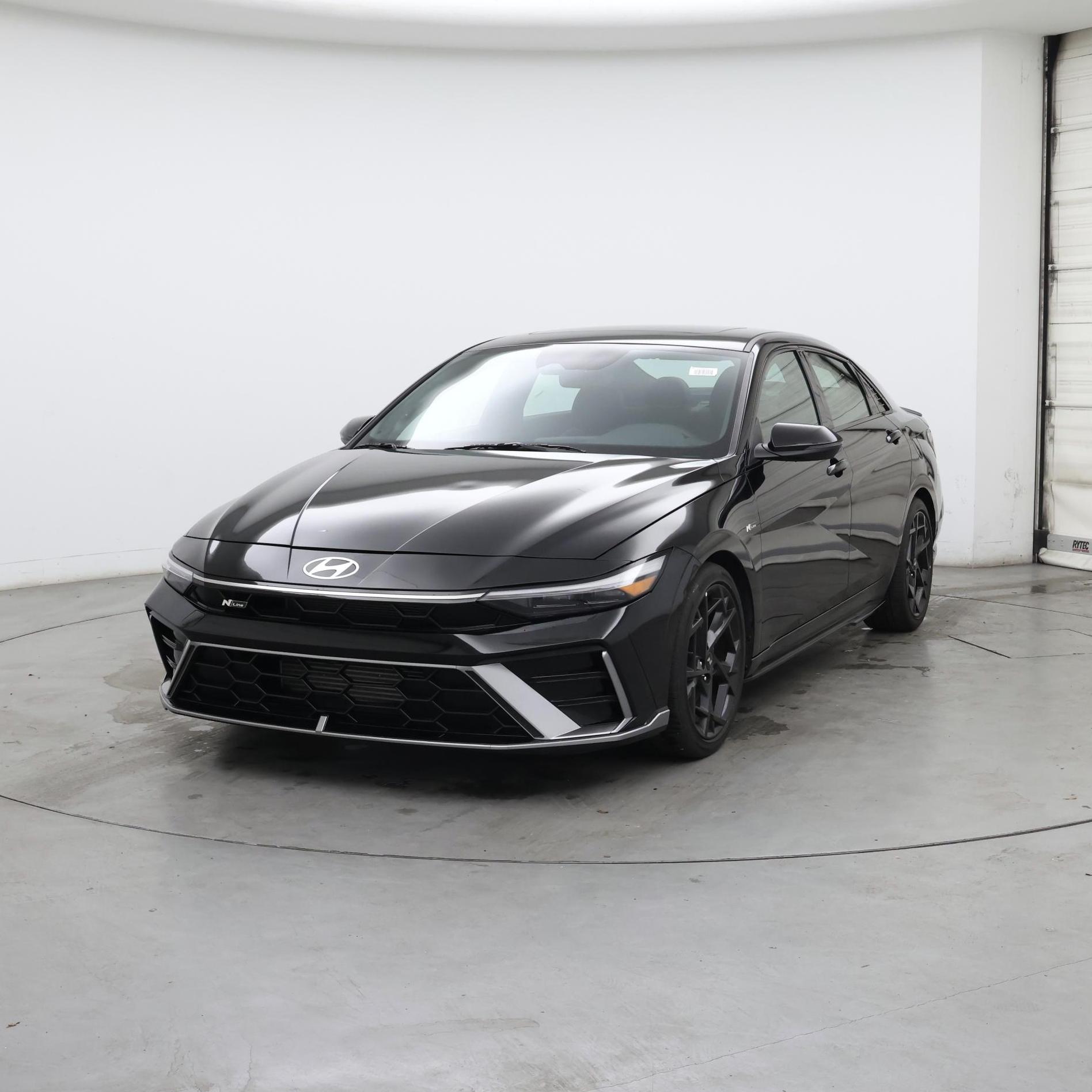 Thumbnail: 2024 Hyundai Elantra - 4