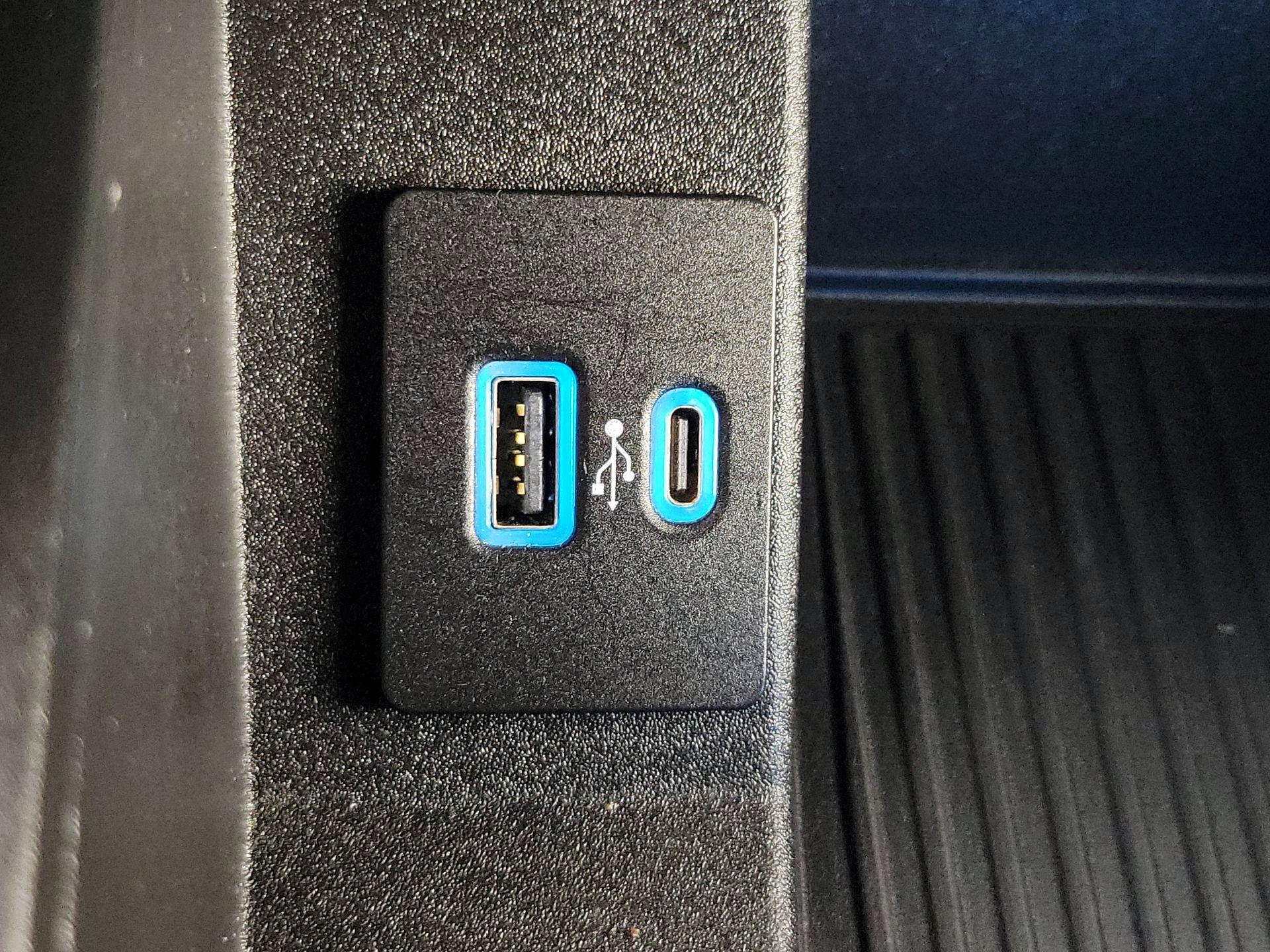 Thumbnail: 2020 Ford F-250 - 19