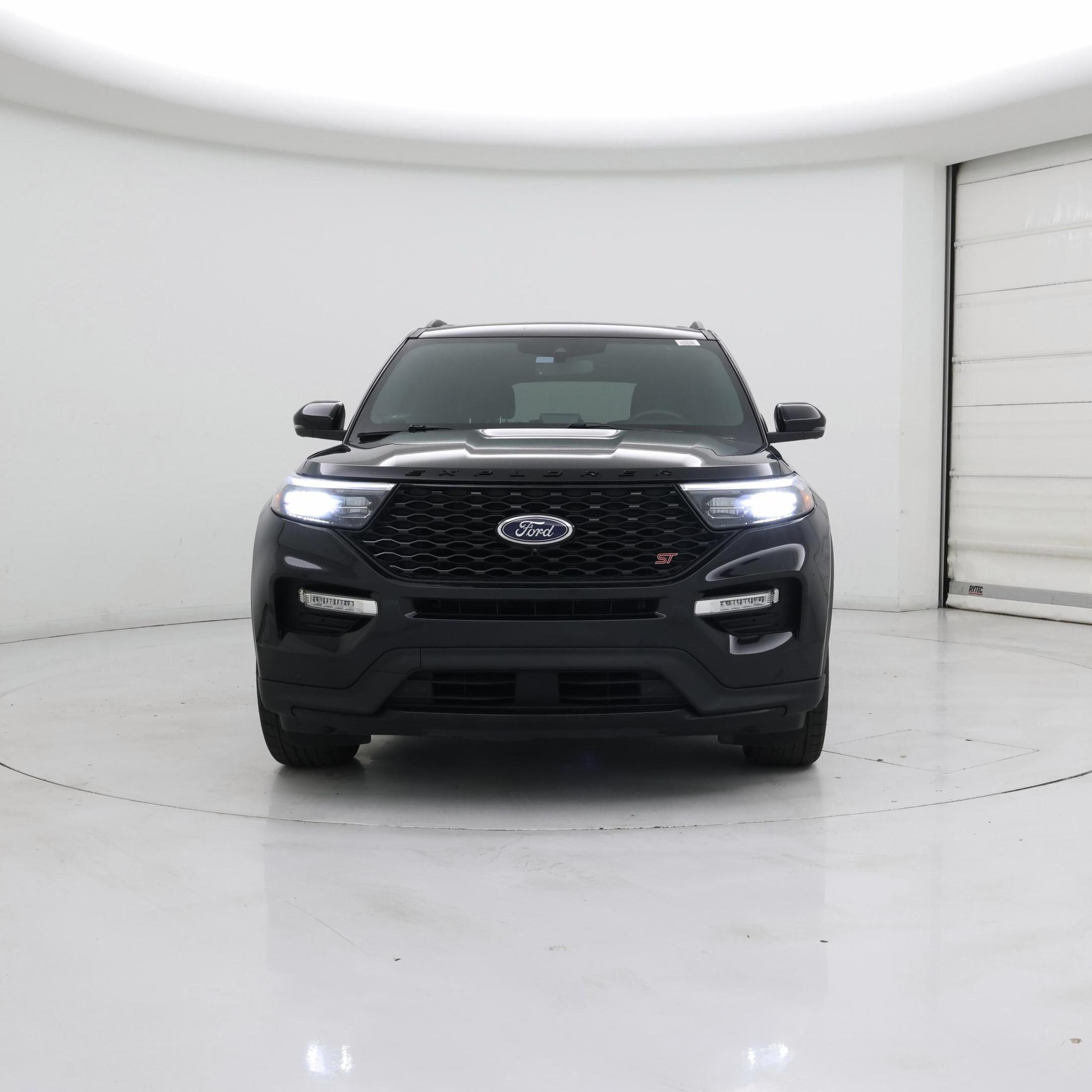 Thumbnail: 2023 Ford Explorer - 5