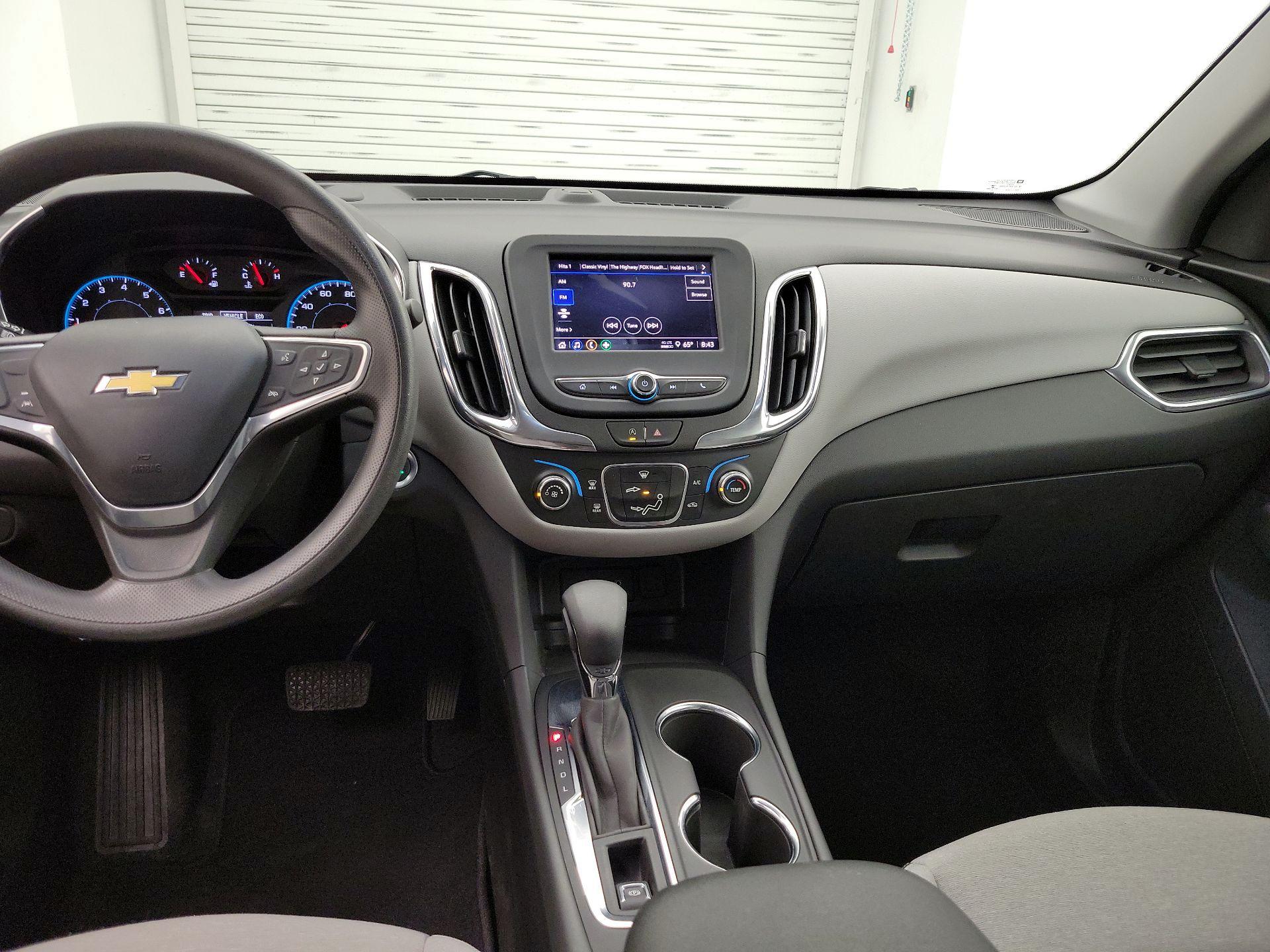 Thumbnail: 2022 Chevrolet Equinox - 9