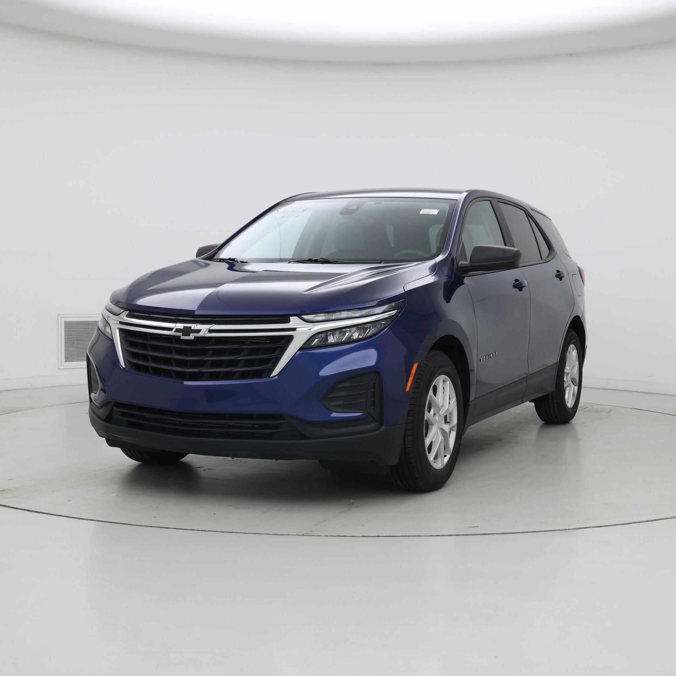 Thumbnail: 2022 Chevrolet Equinox - 4